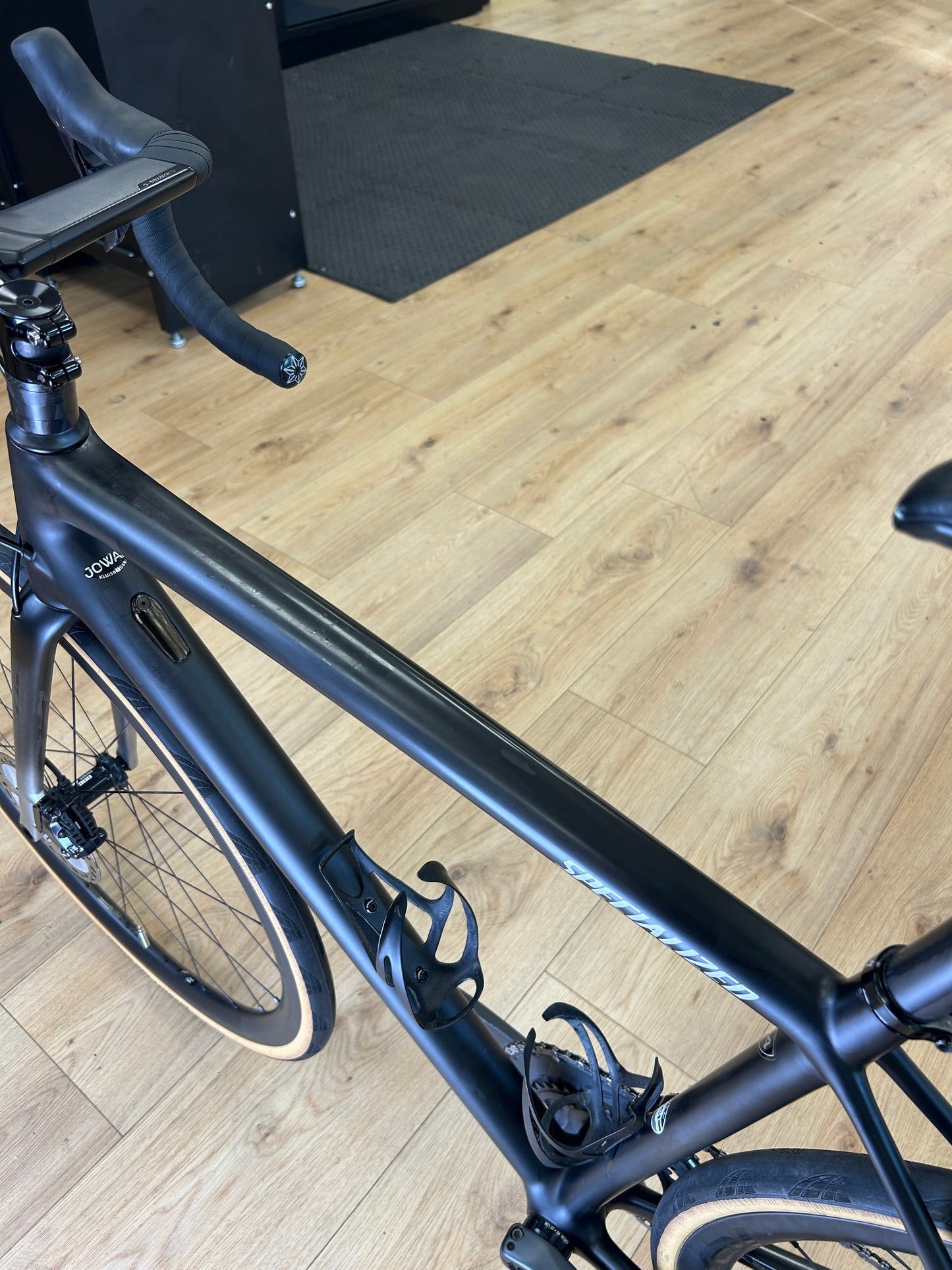 Specialized Aethos Di2 Carbon Racefiets