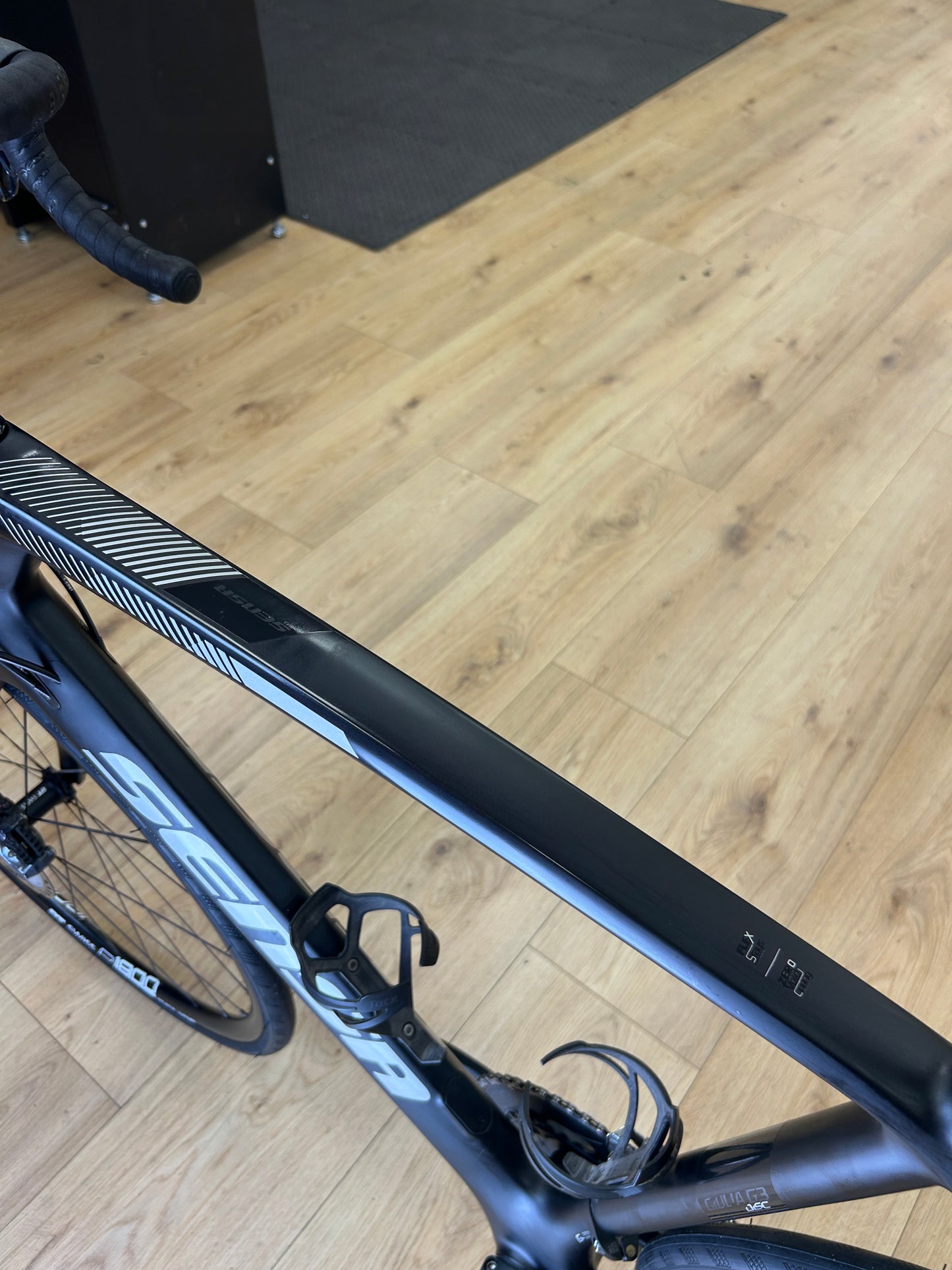 Sensa Giulia G3 Carbon Racefiets