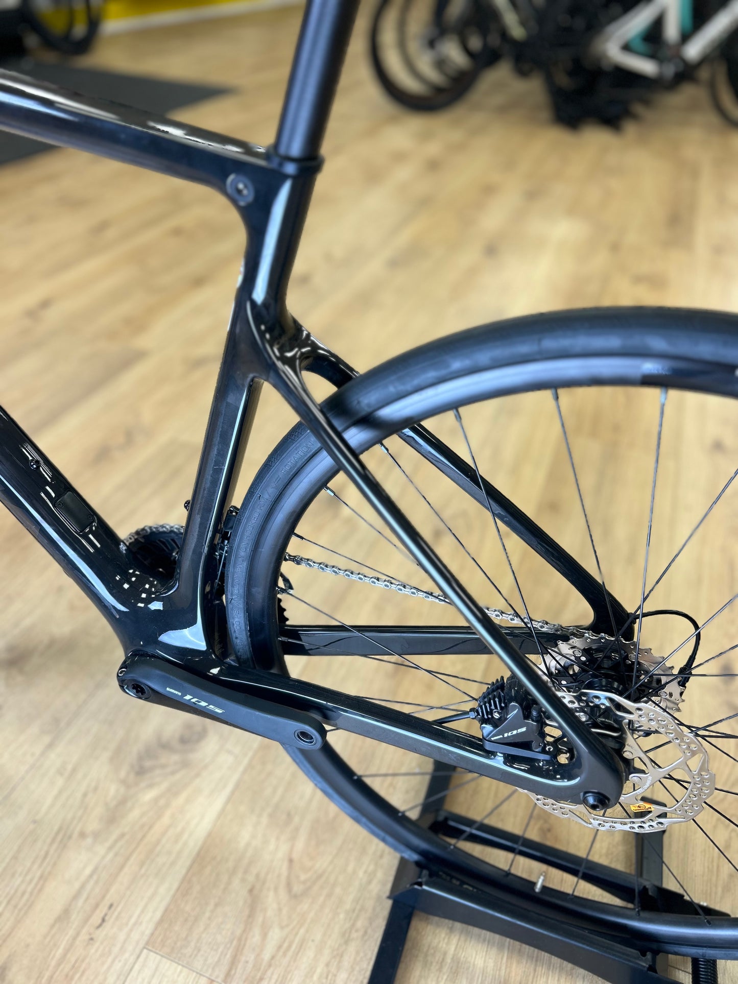 SHOWROOM MODEL Orbea Orca M30 Carbon Disc Racefiets