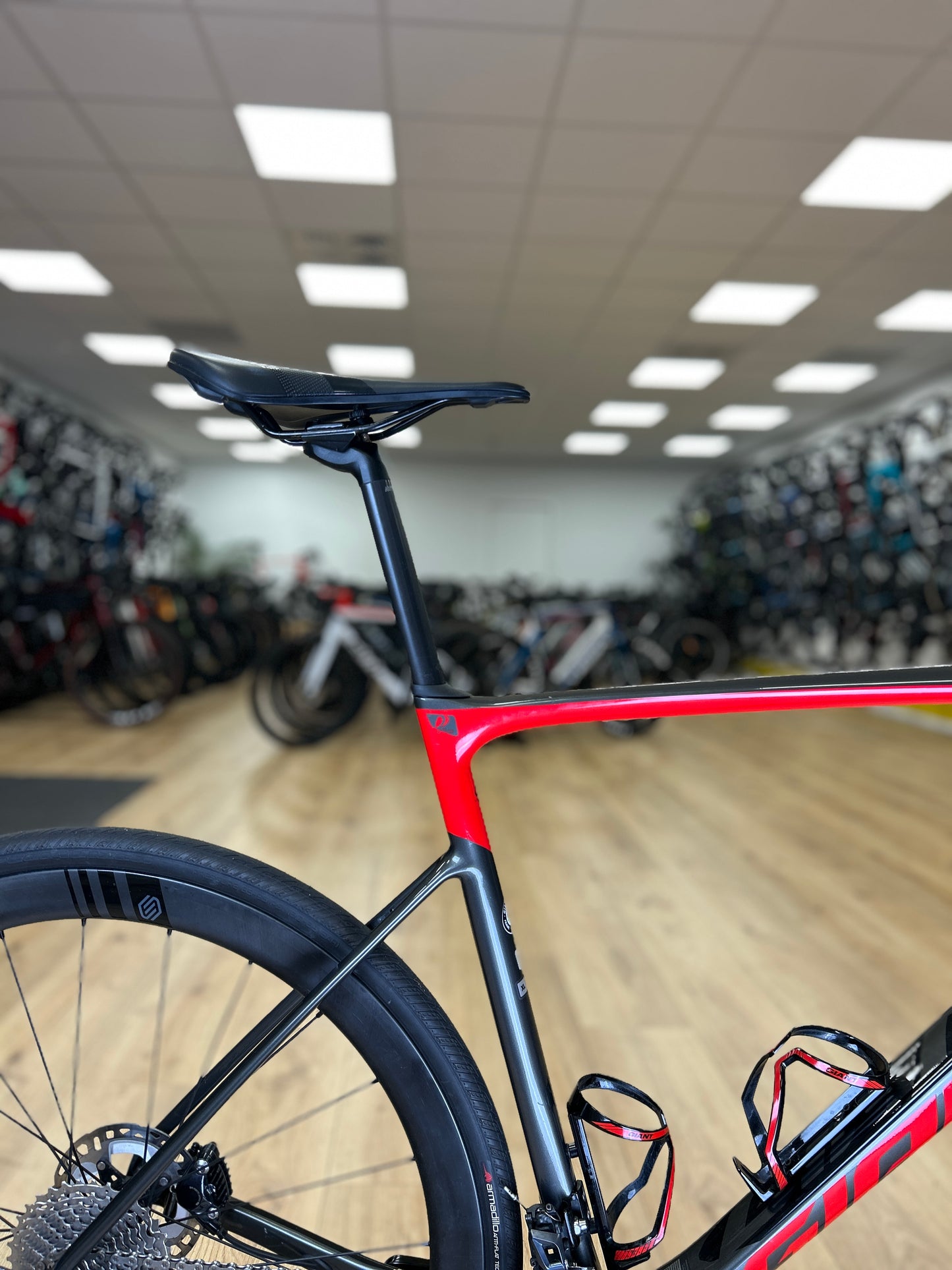 Giant Defy Advanced Pro Carbon Racefiets