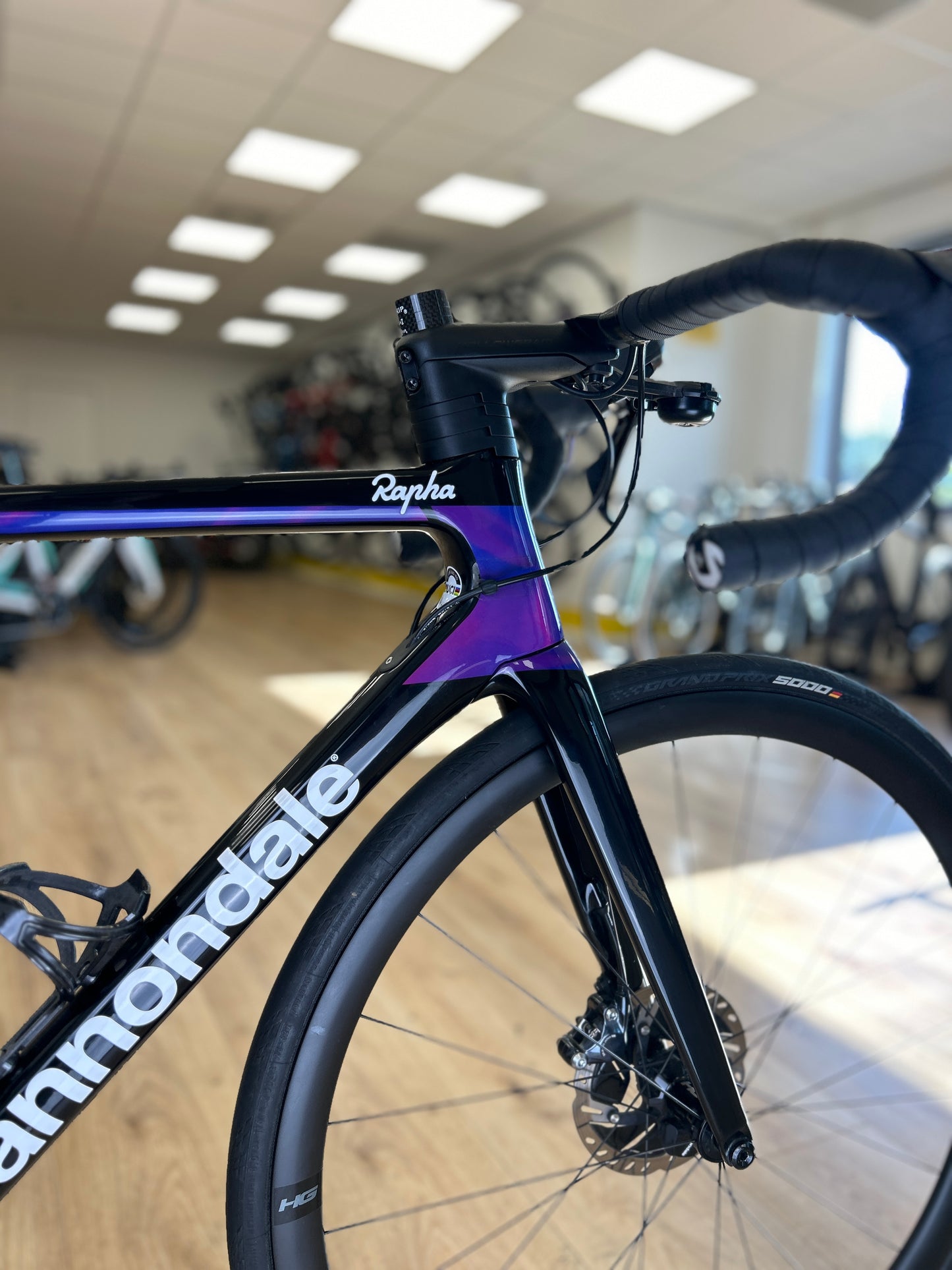 Rapha Cannondale SuperSixEvo HM Carbon Disc Racefiets