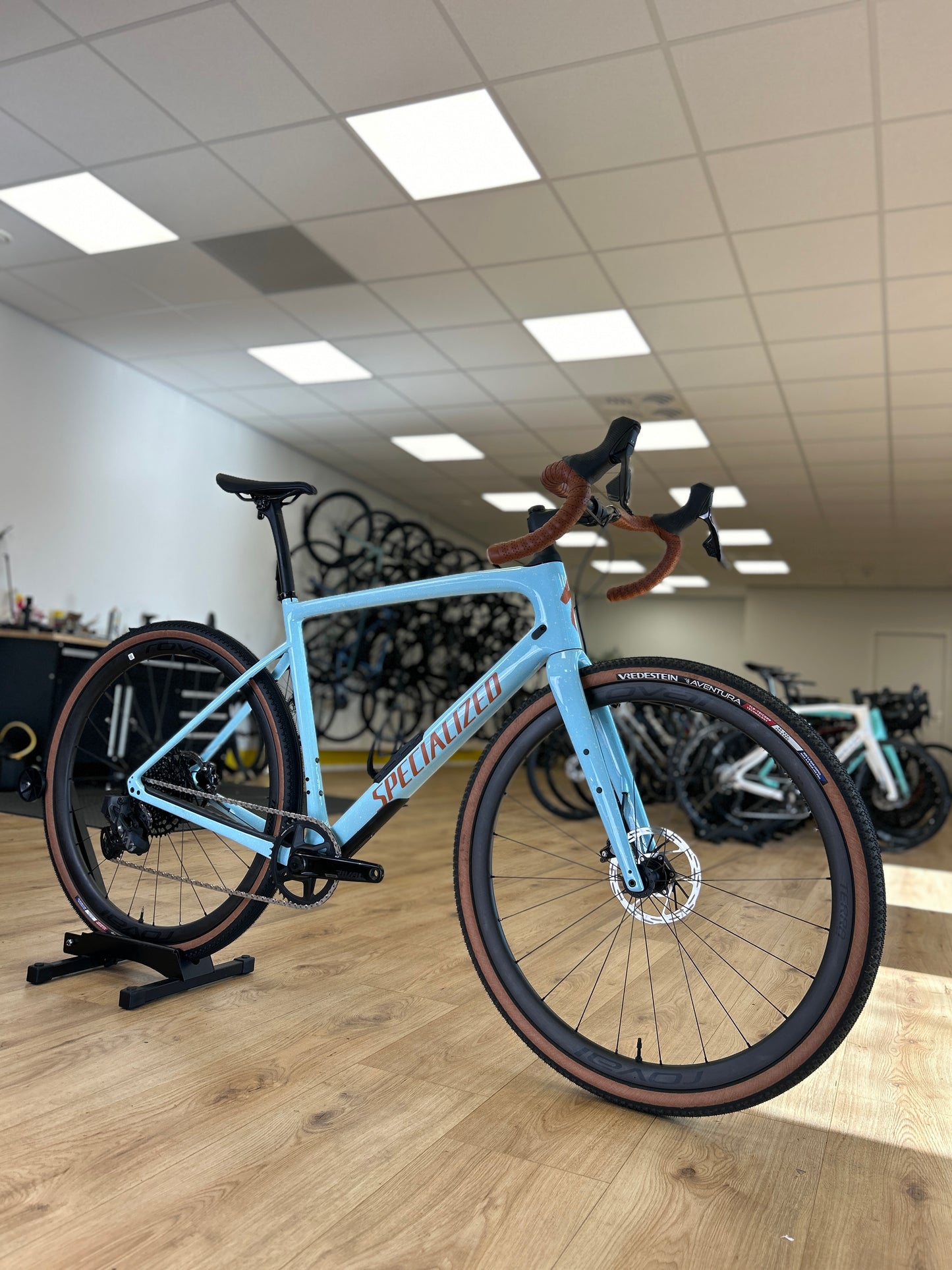 Specialized Diverge Expert AXS Carbon Disc Gravel