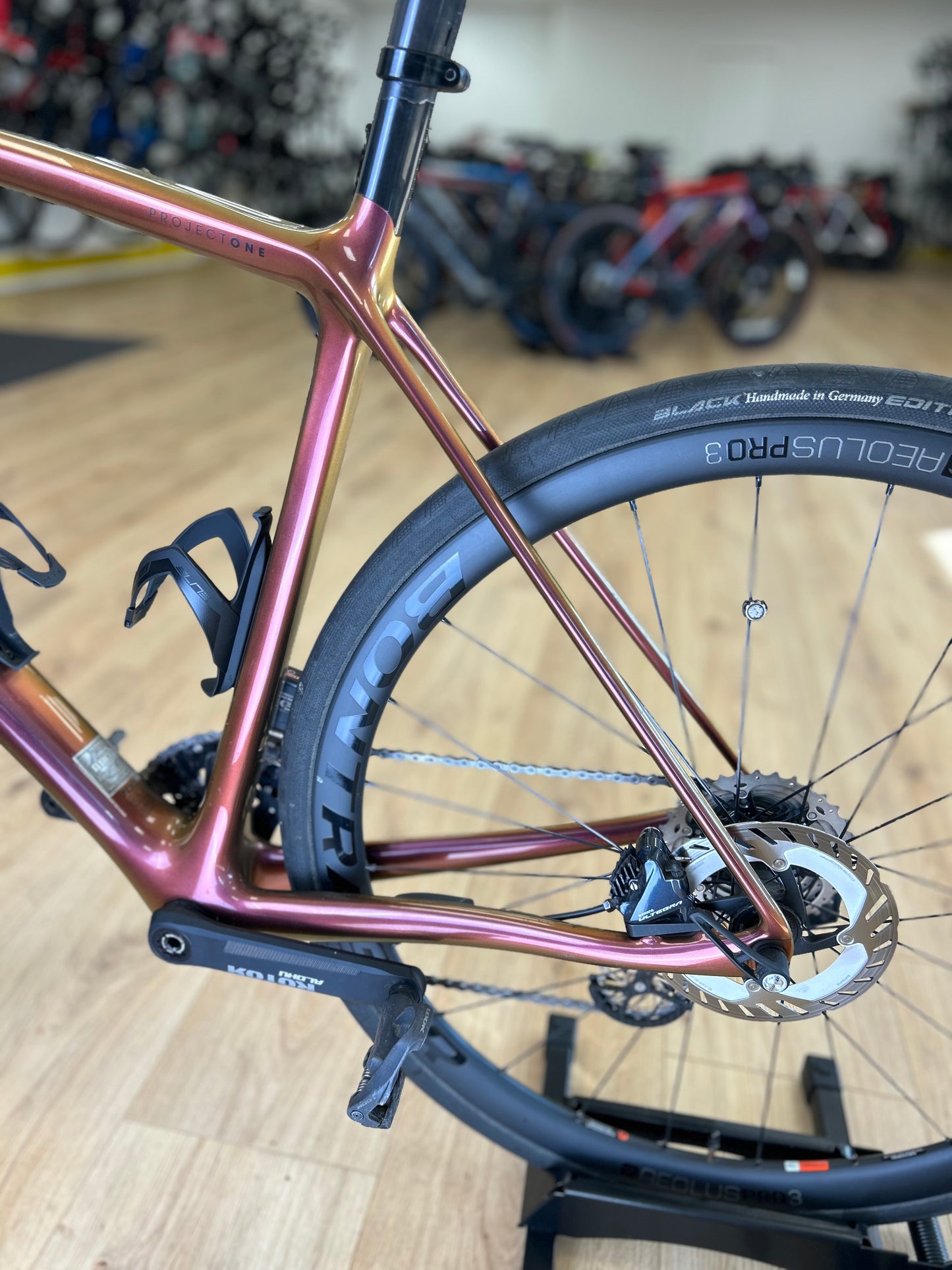 Chameleon Trek Emonda Slr7 Di2 Carbon Road Bike