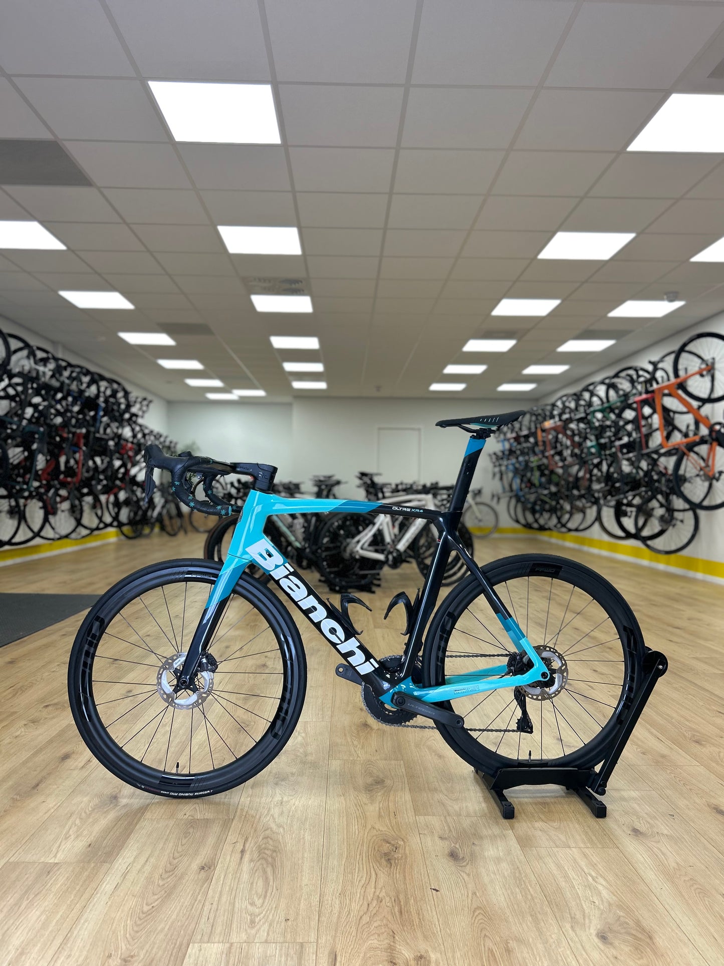 Bianchi Oltre xr4 Di2 Carbon Disc Racefiets