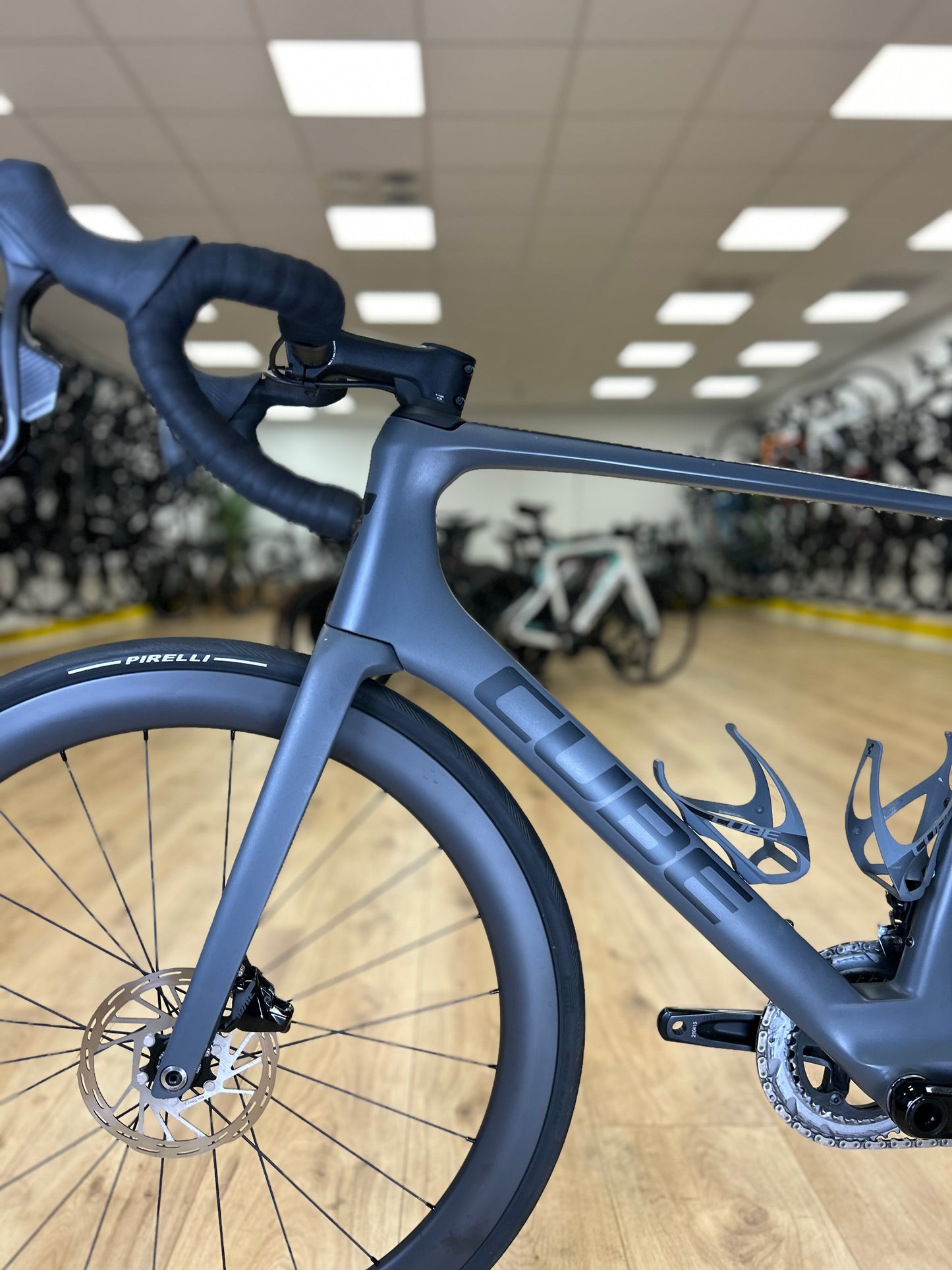 Cube Agree AXS Carbon Disc Racefiets