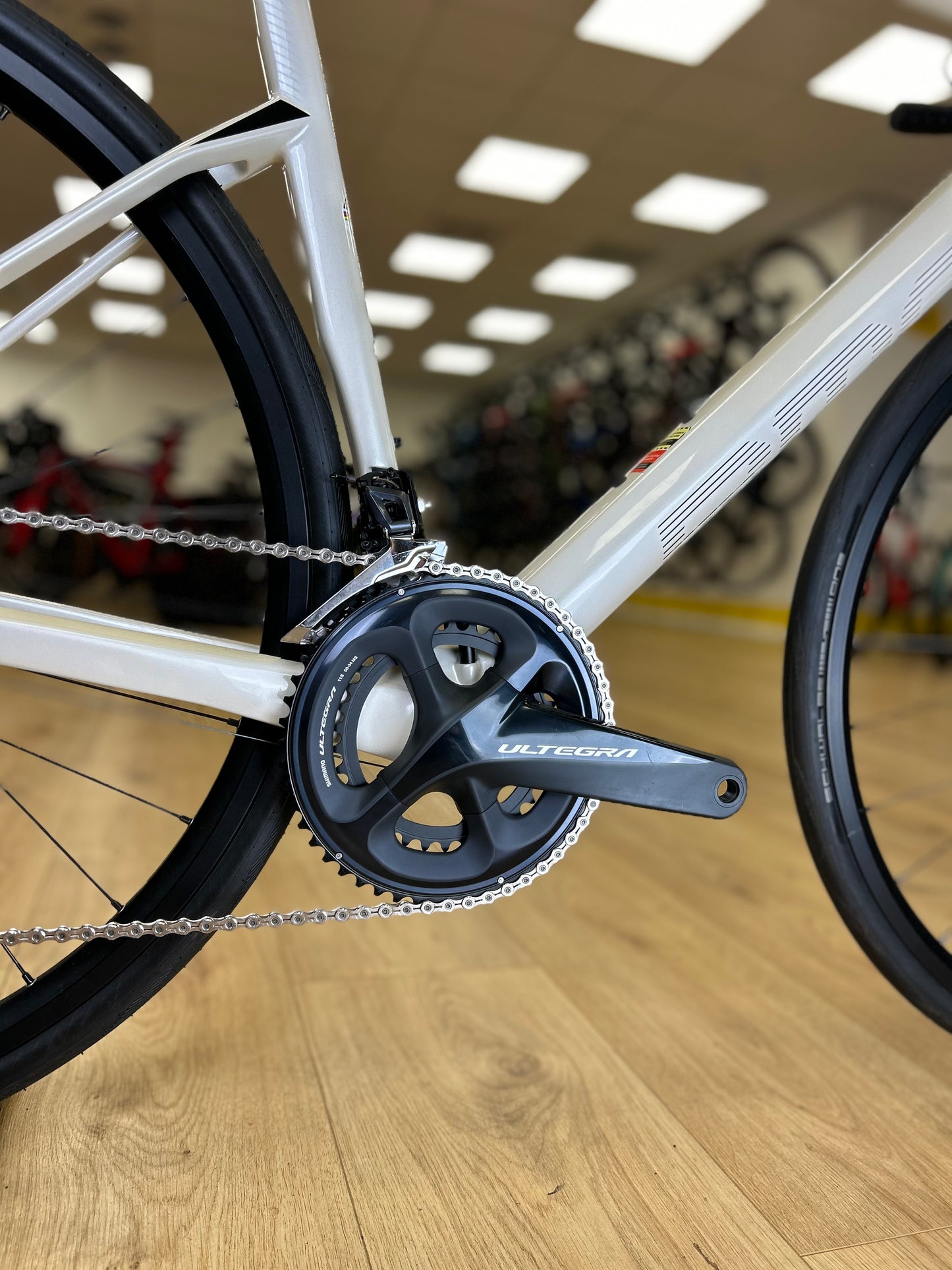 NEW - BMC Road Machine Ultegra Carbon Disc Racefiets