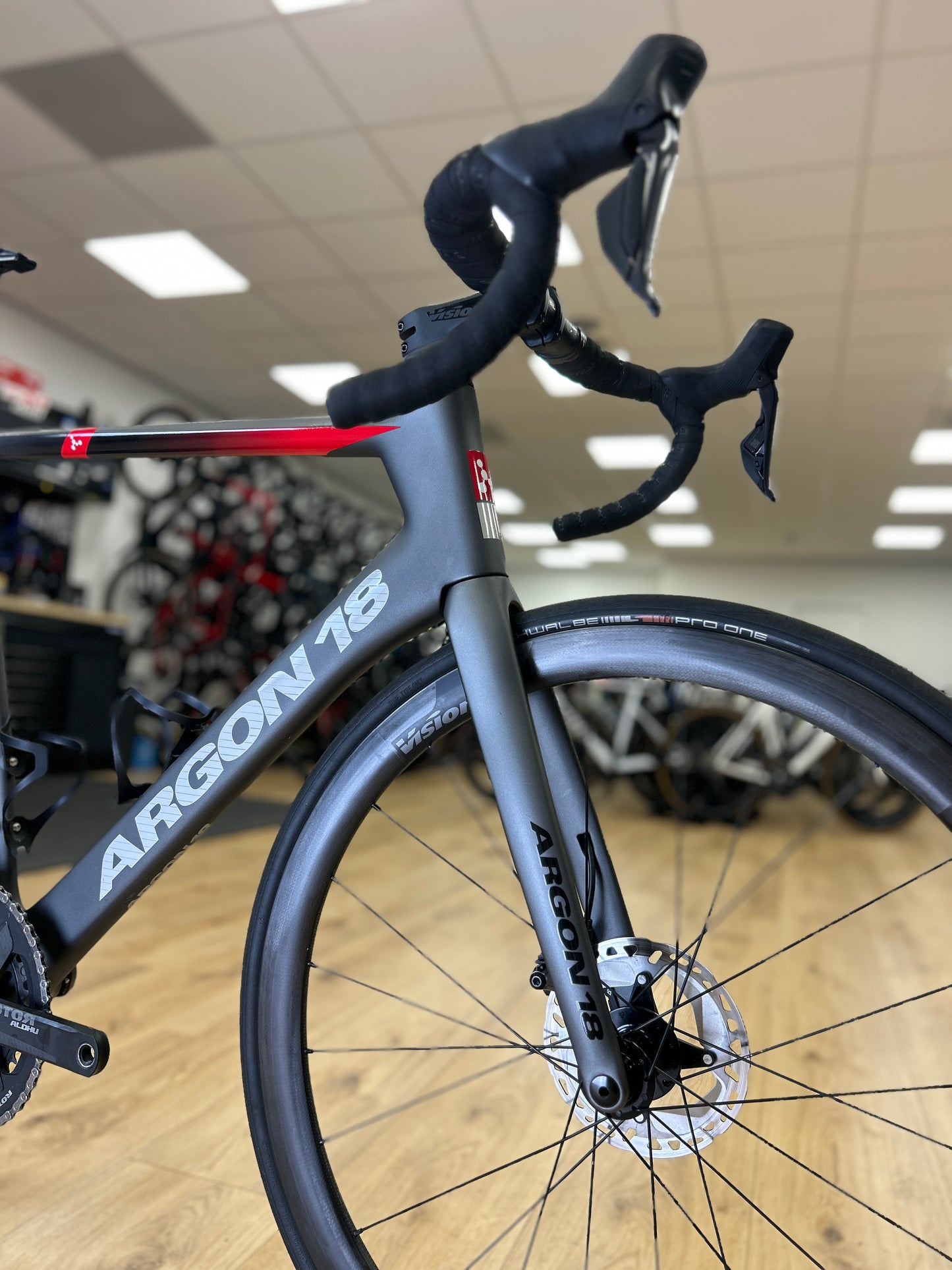 Argon 18 Nitrogen Di2 Carbon Racefiets