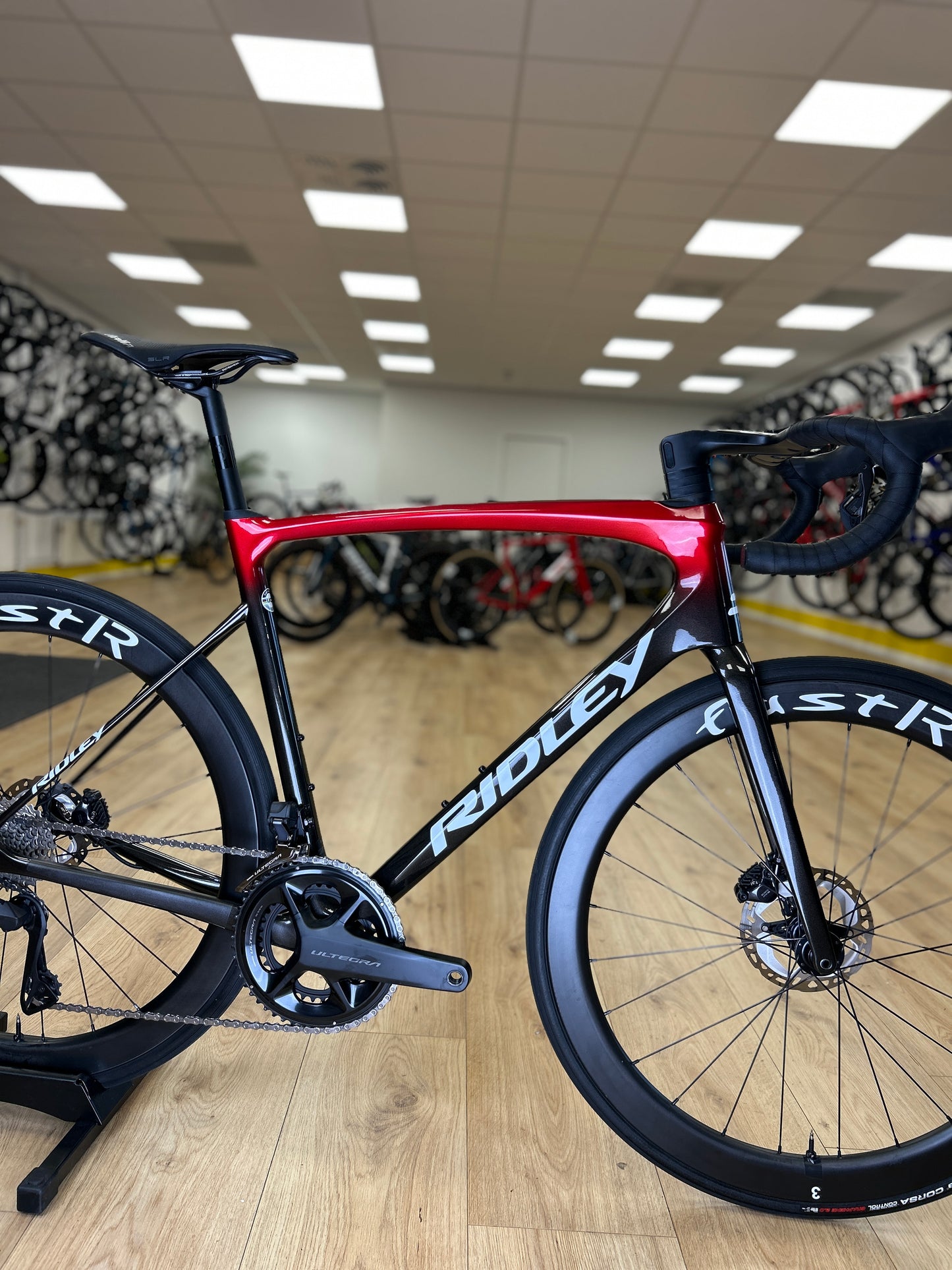 500km Ridley Fenix SLiC Di2 Carbon Racefiets