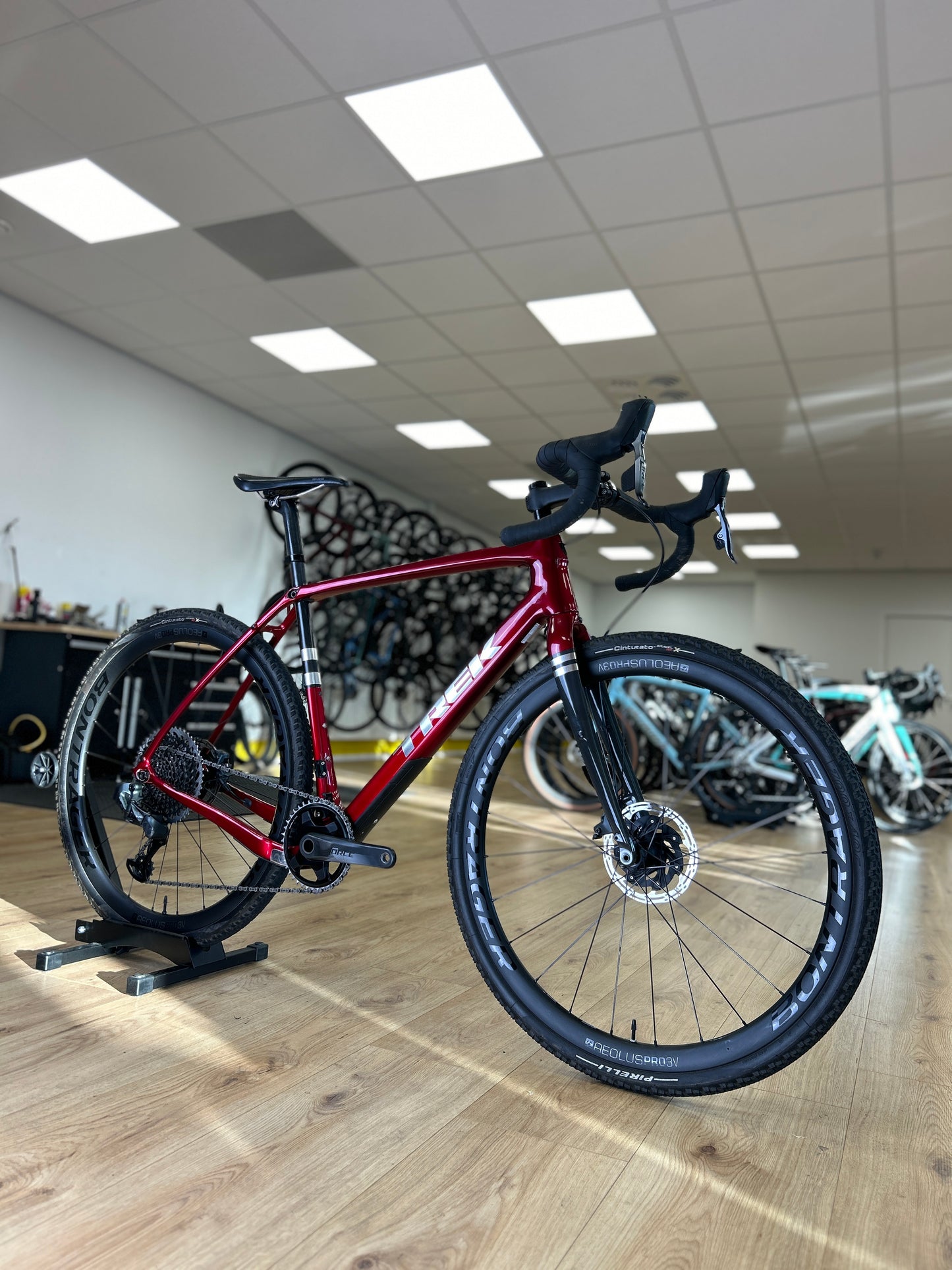 Trek Checkpoint SL7 Carbon Disc Racefiets