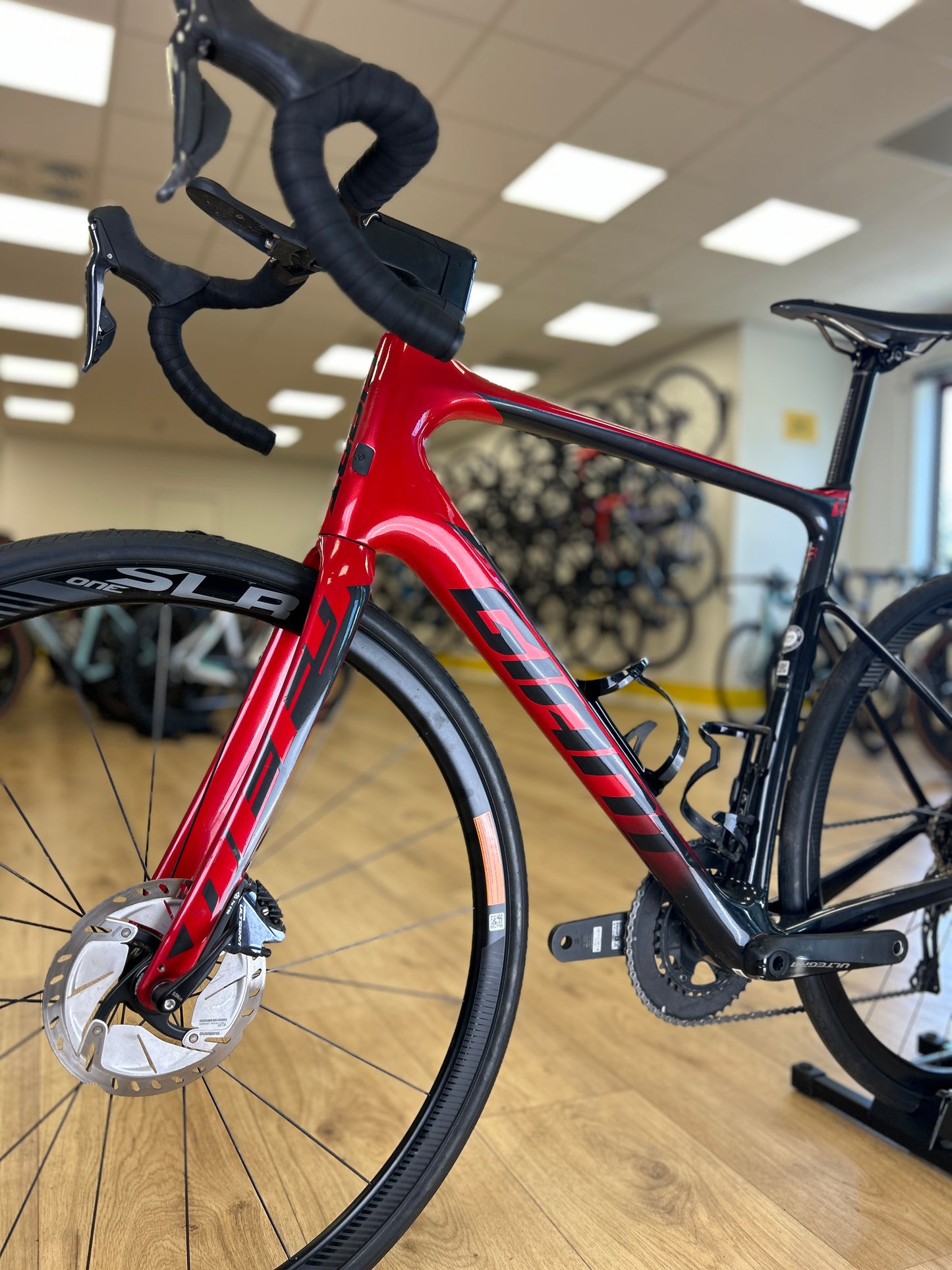Giant Defy Pro Di2 PM Carbon Disc Racefiets