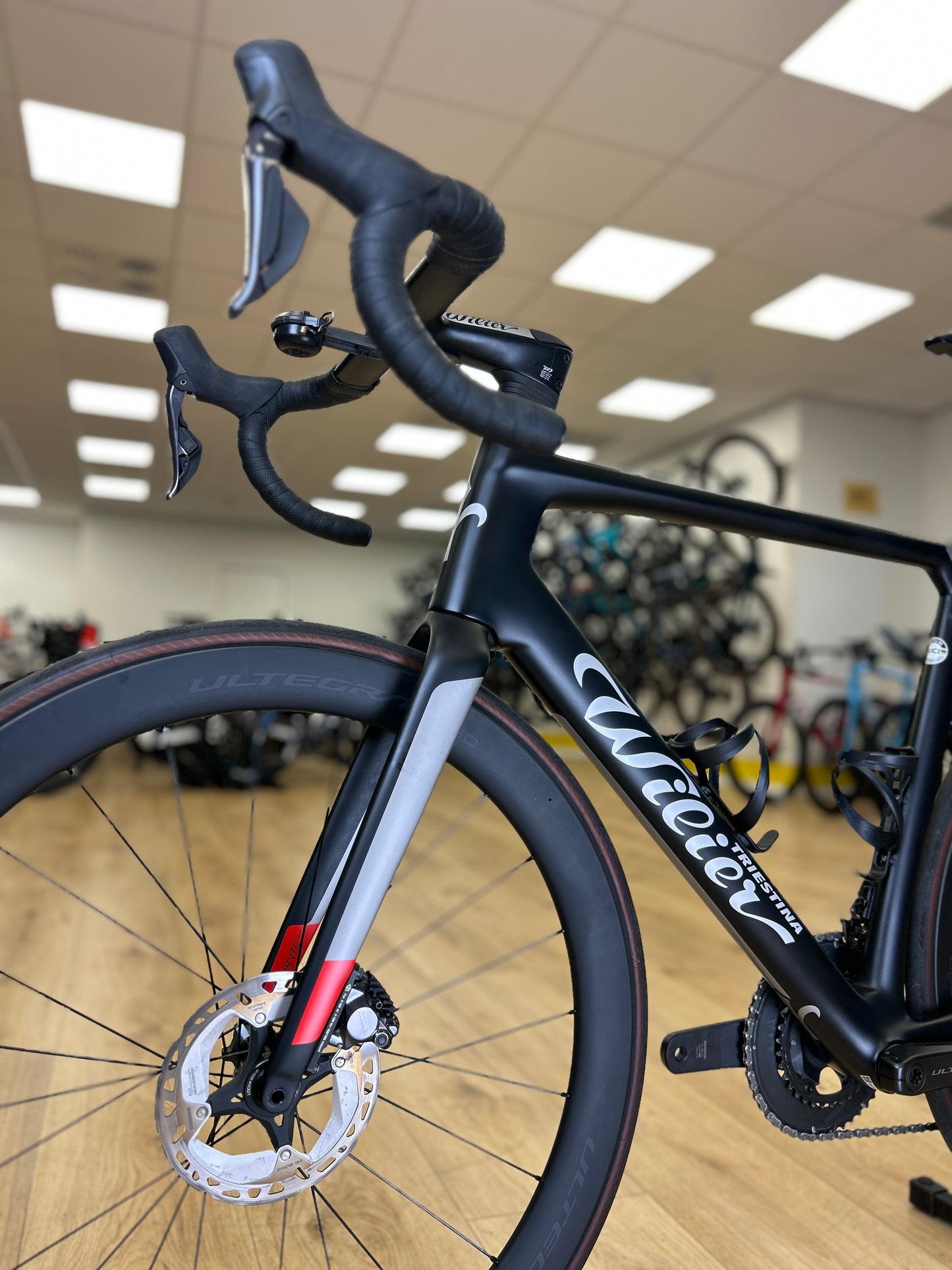 2000km Wilier Filante SLR Di2 Carbon Racefiets