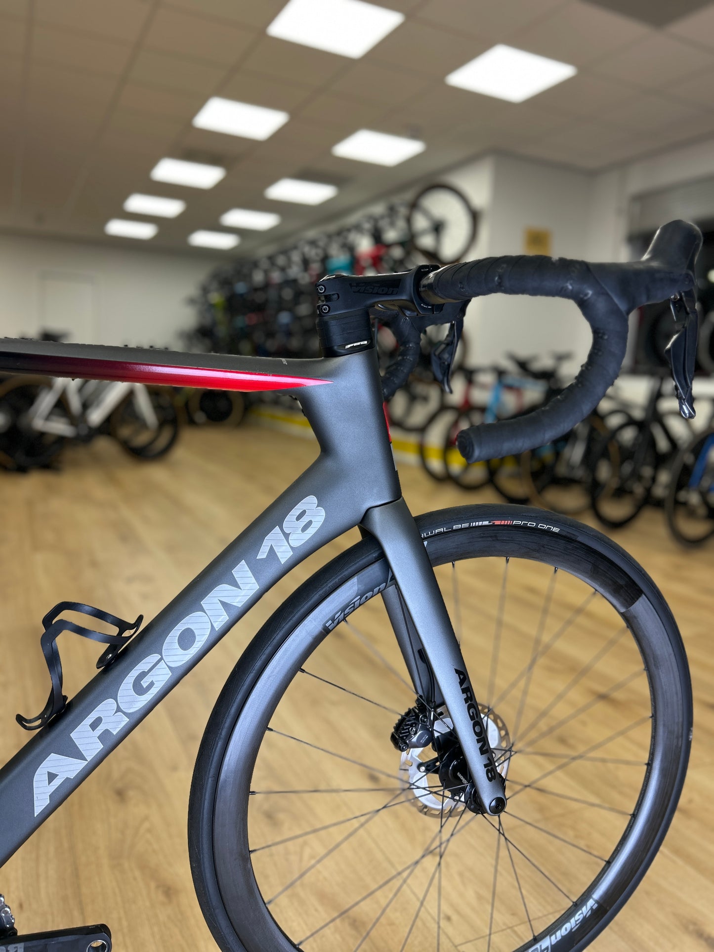 Argon 18 Nitrogen Di2 Carbon Racefiets