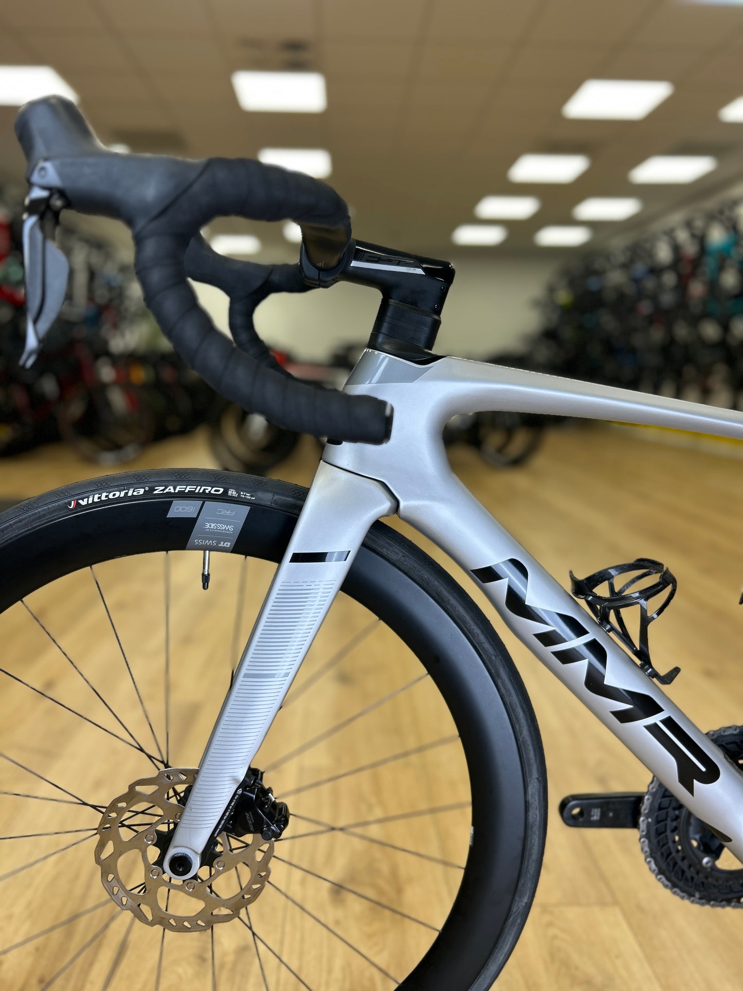 MMR Aero Adrenaline Di2 Carbon Racefiets