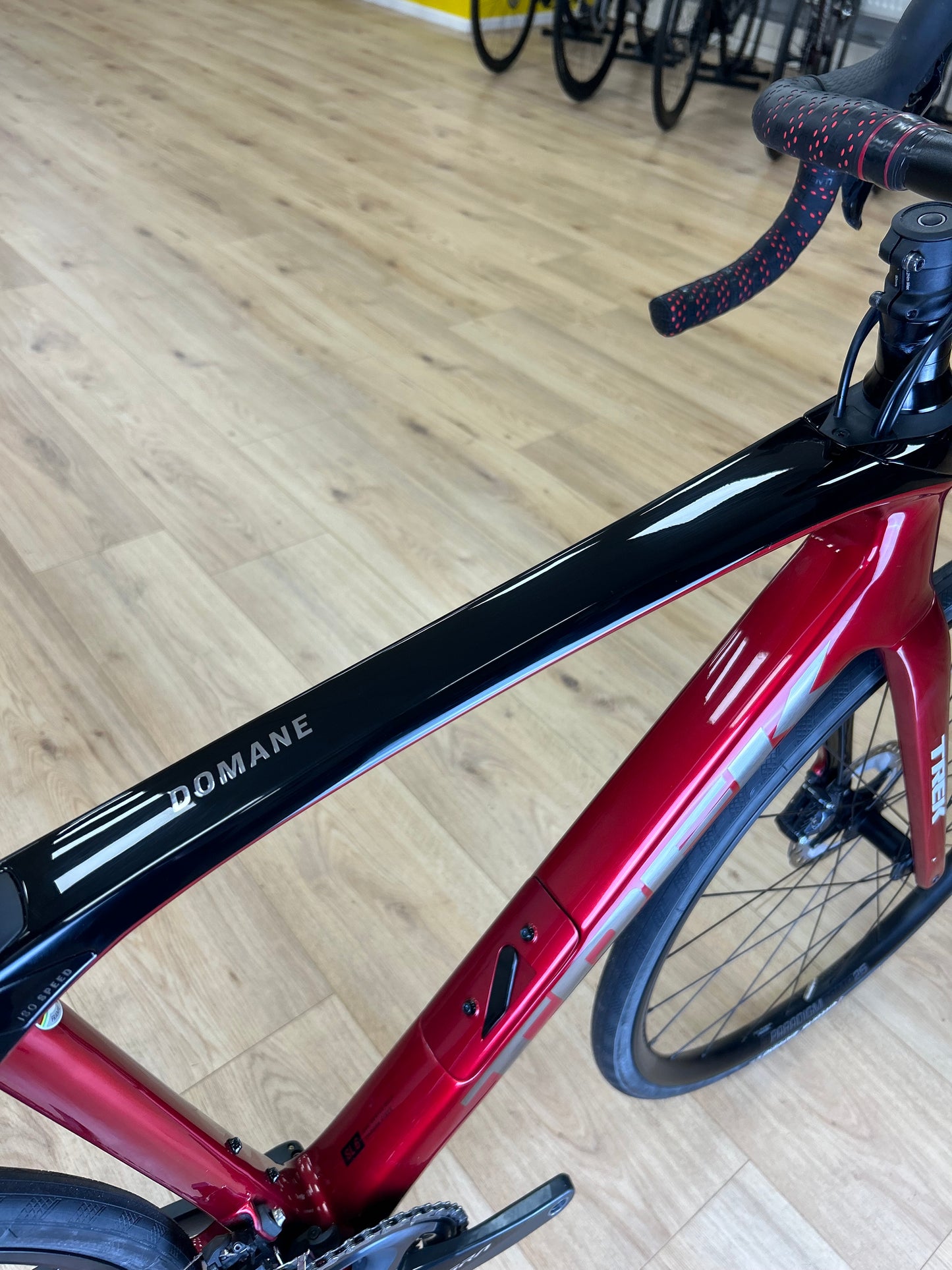Trek Domane SL6 Carbon Disc Racefiets