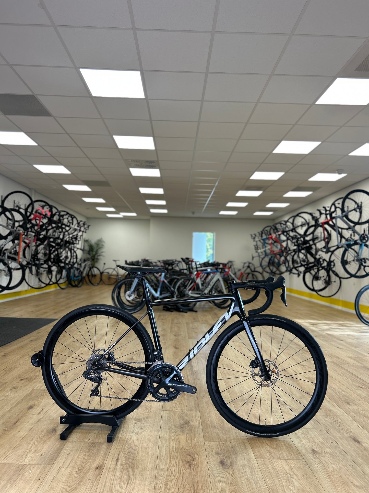 Ridley Helium Ultegra Di2 Carbon Racefiets