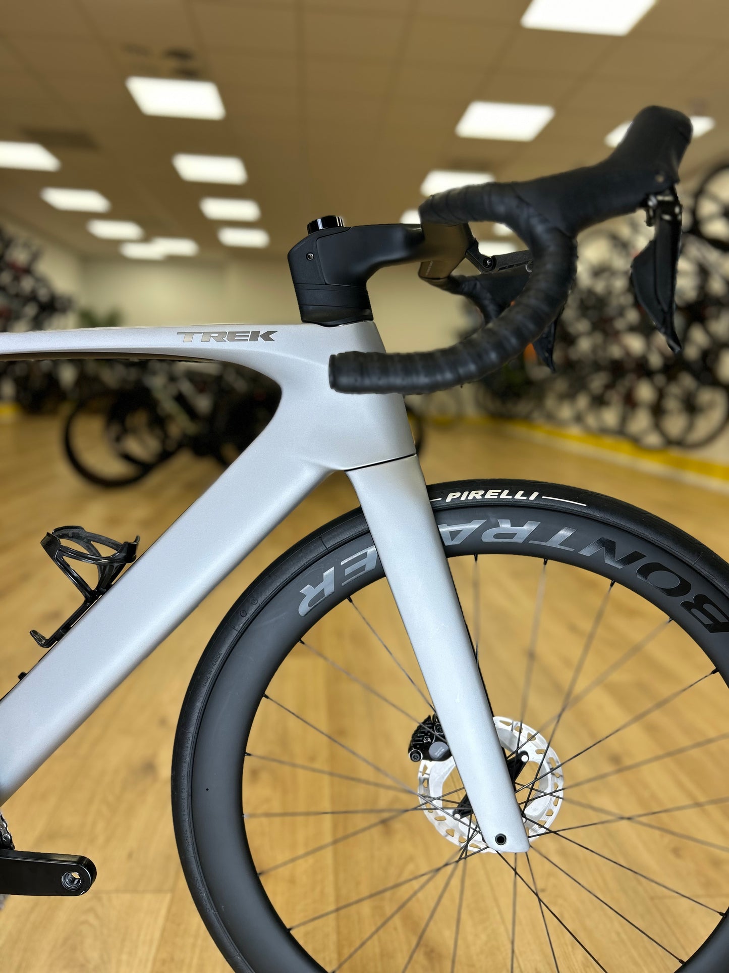 500km Trek Madone SLR 6 Carbon Disc Racefiets