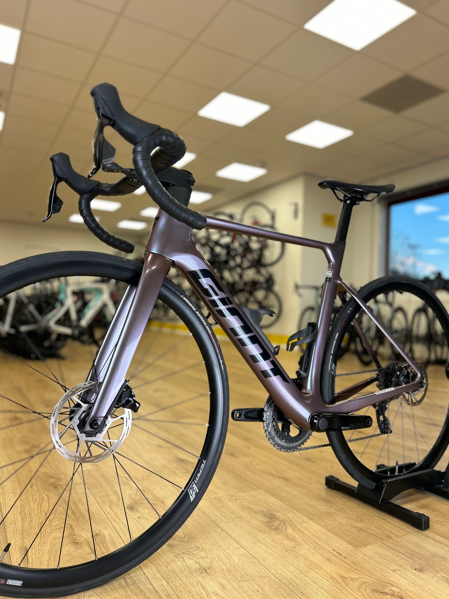 Giant Propel AXS Carbon Disc Racefiets