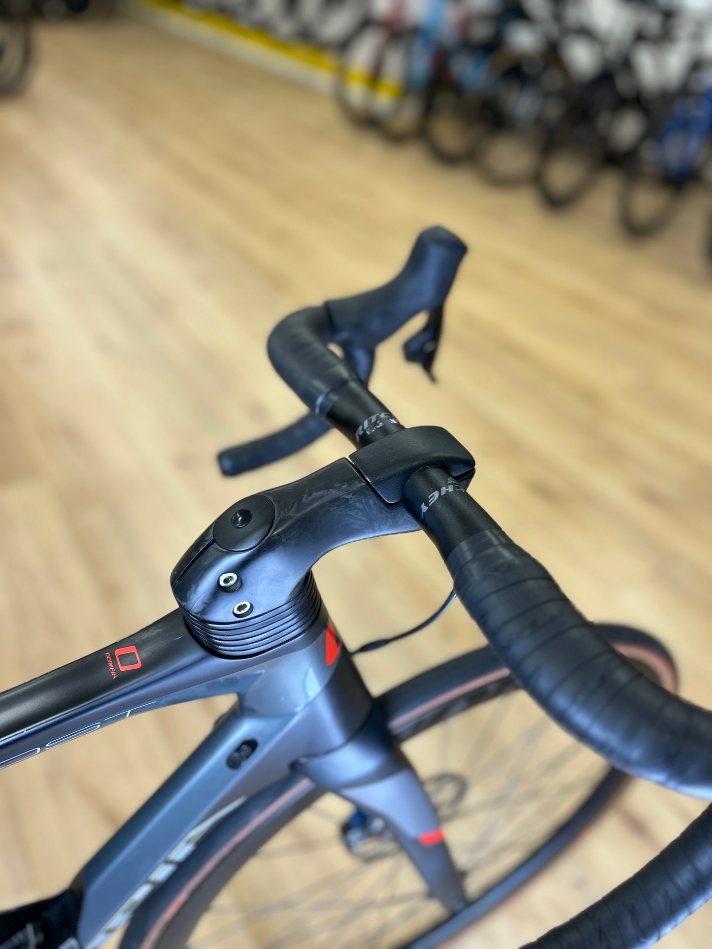 Olympia Boost AXS Carbon Racefiets
