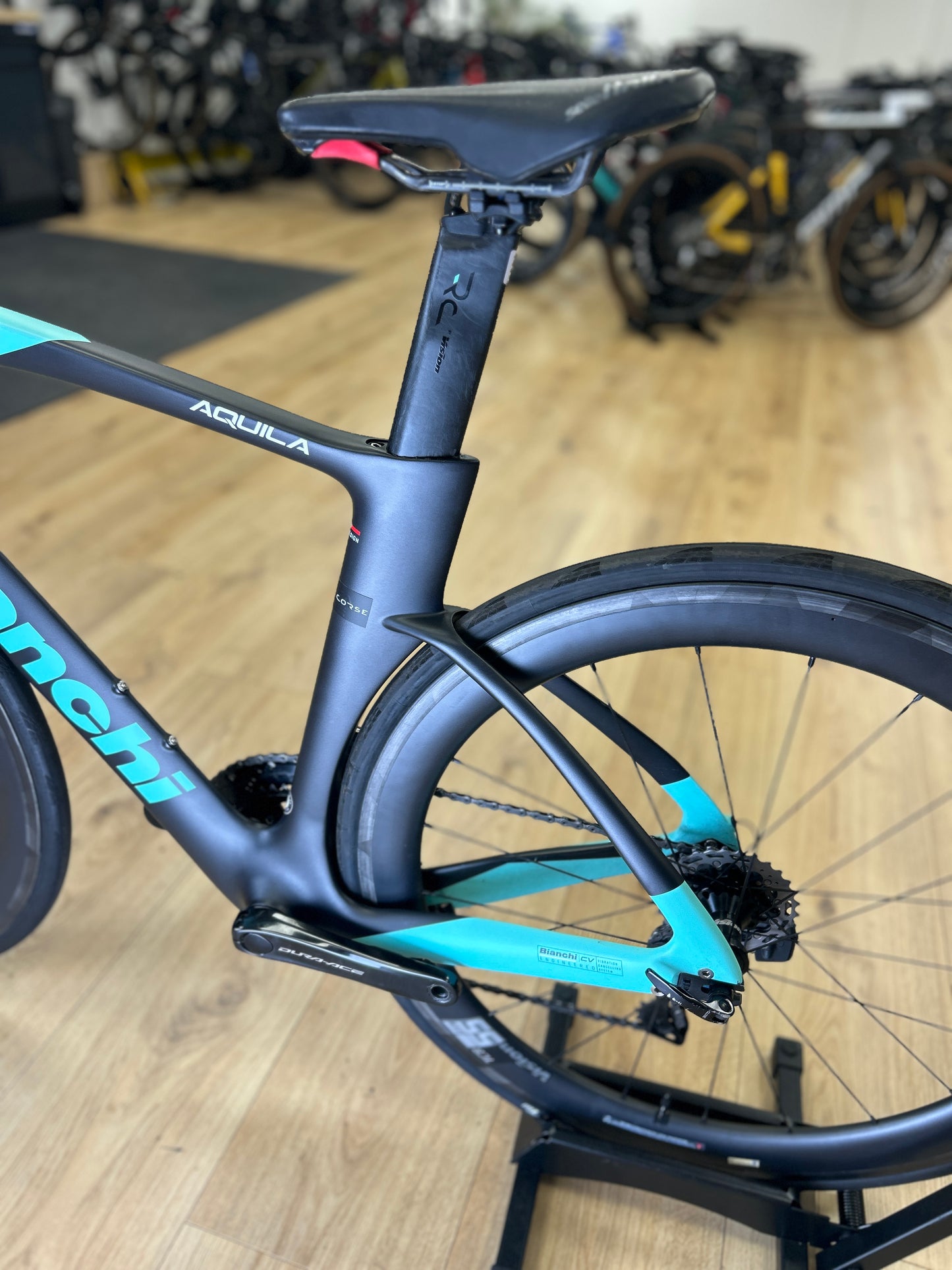 Bianchi Aquila CV Di2 Carbon Road Bike