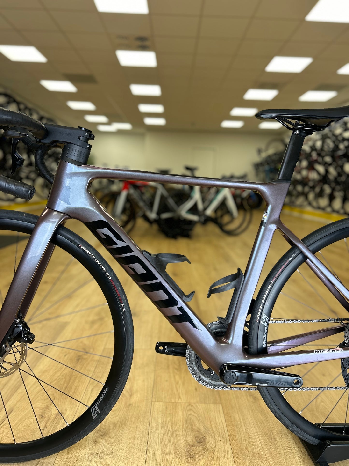 Giant Propel AXS Carbon Disc Racefiets