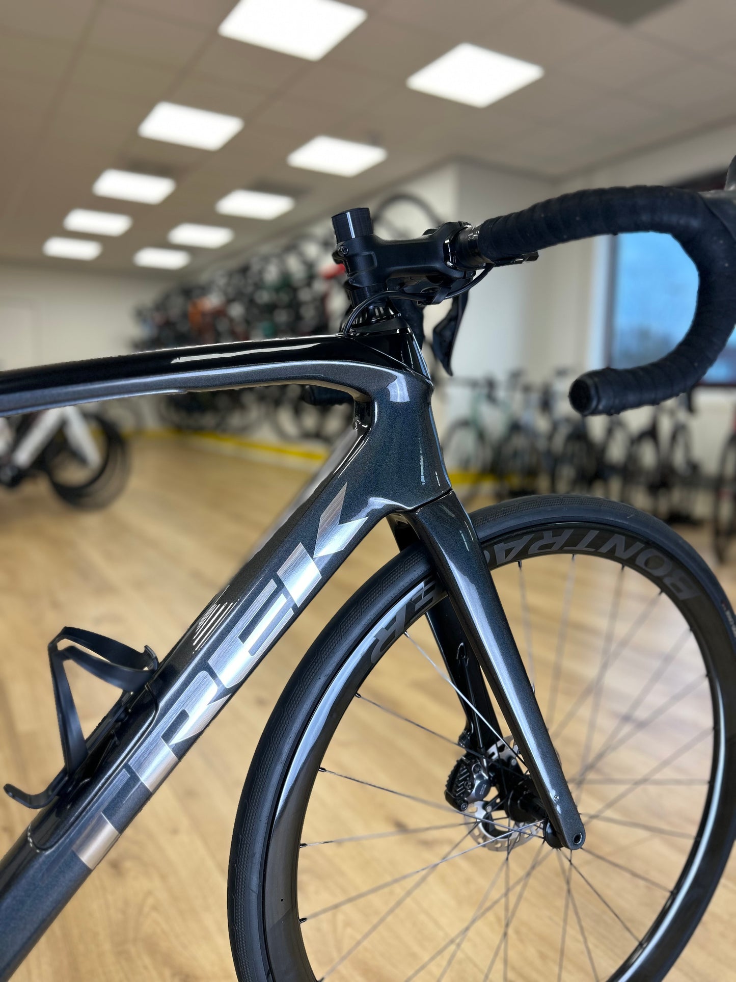 Trek Domane Slr7 Di2 Carbon Disc Racefiets