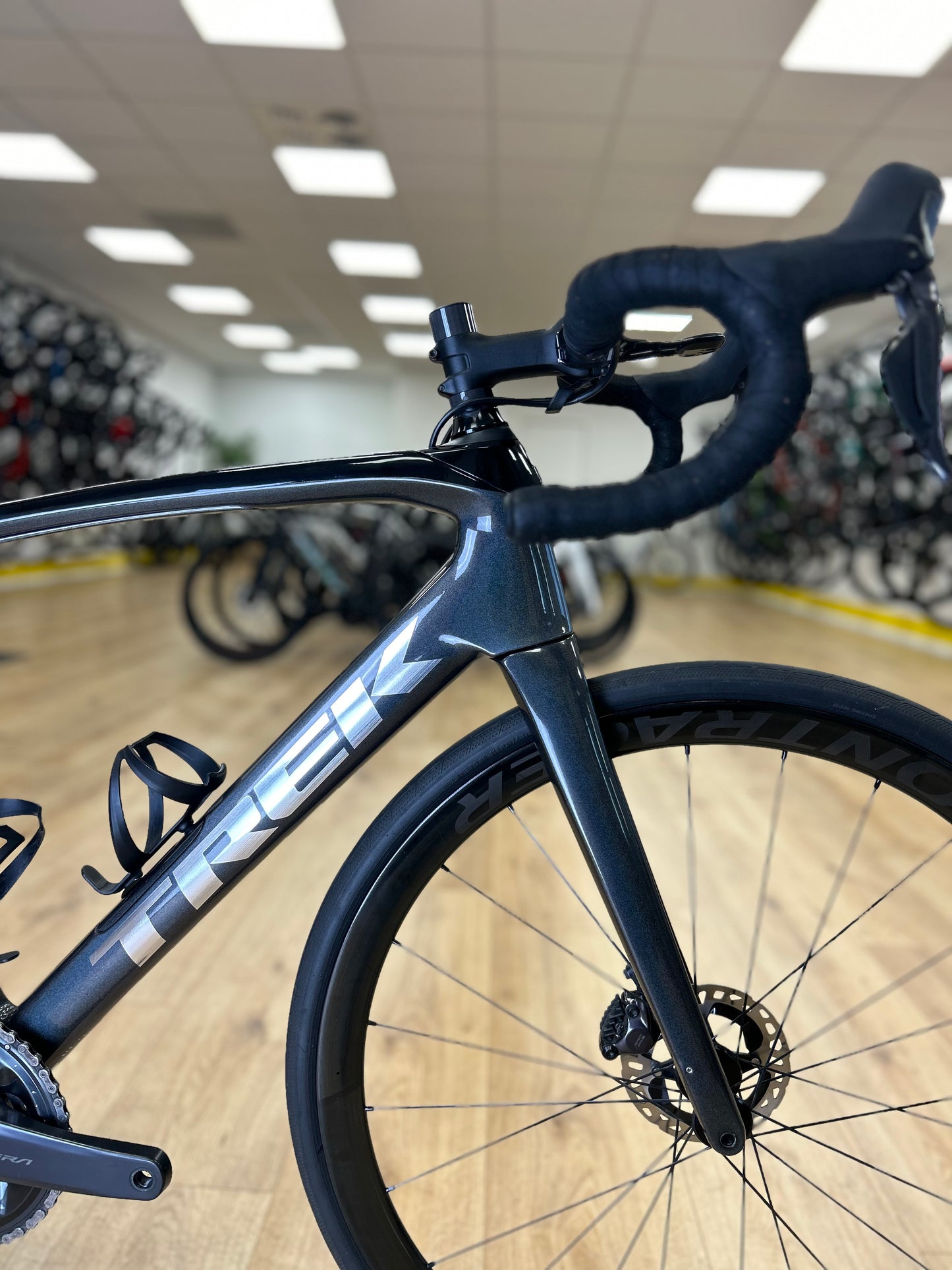 Trek Domane Slr7 Di2 Carbon Disc Racefiets