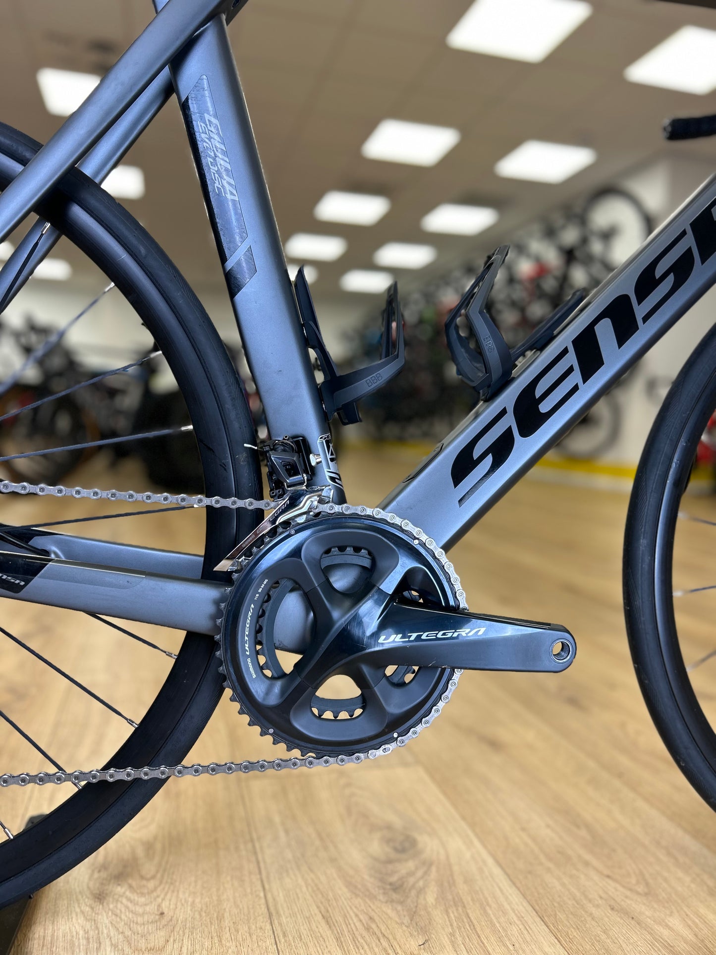 Sensa Giulia Evo MT61 Ultegra Carbon Disc Road Bike