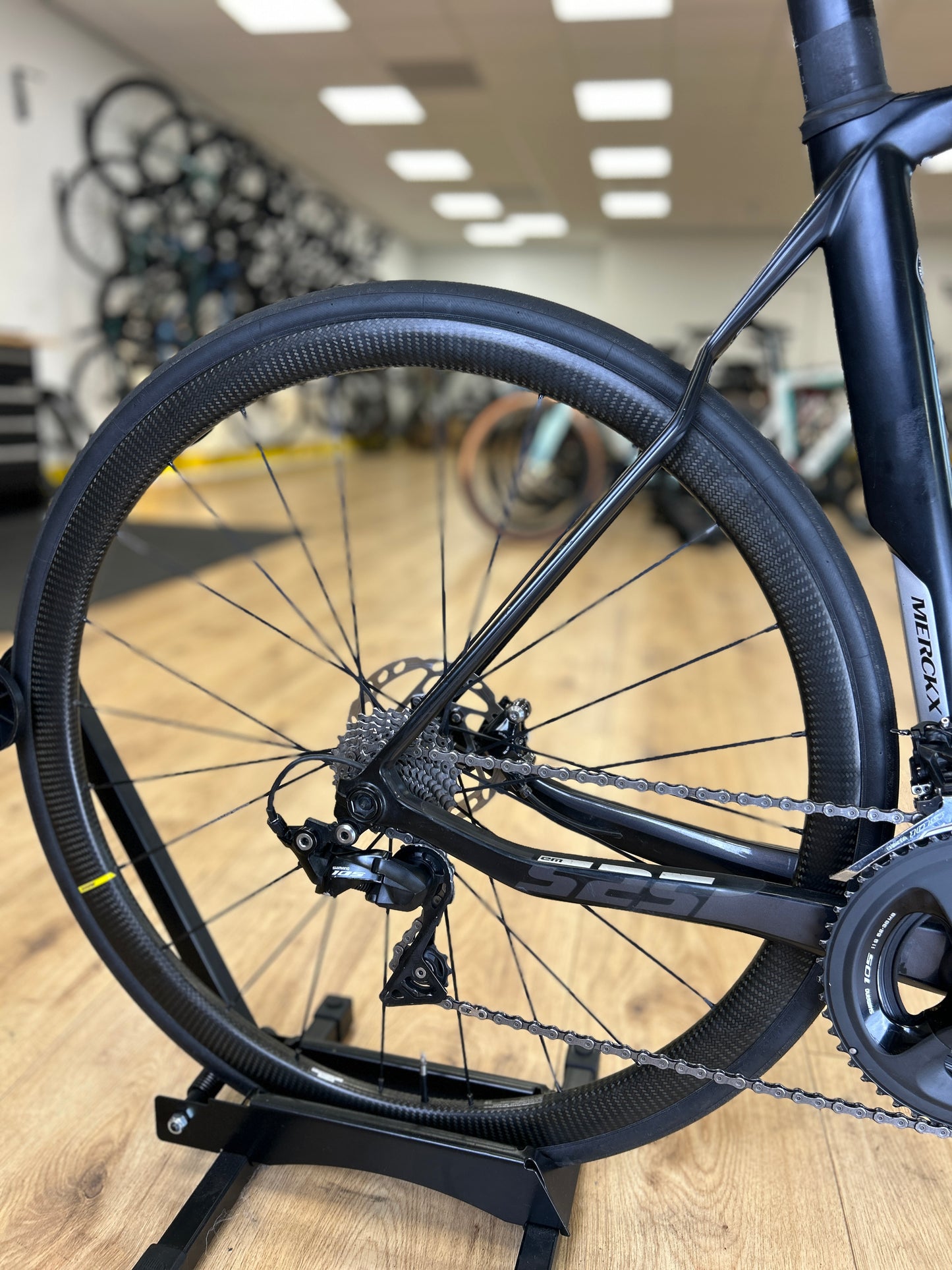 Eddy Merckx EM525 Disc Carbon Racefiets