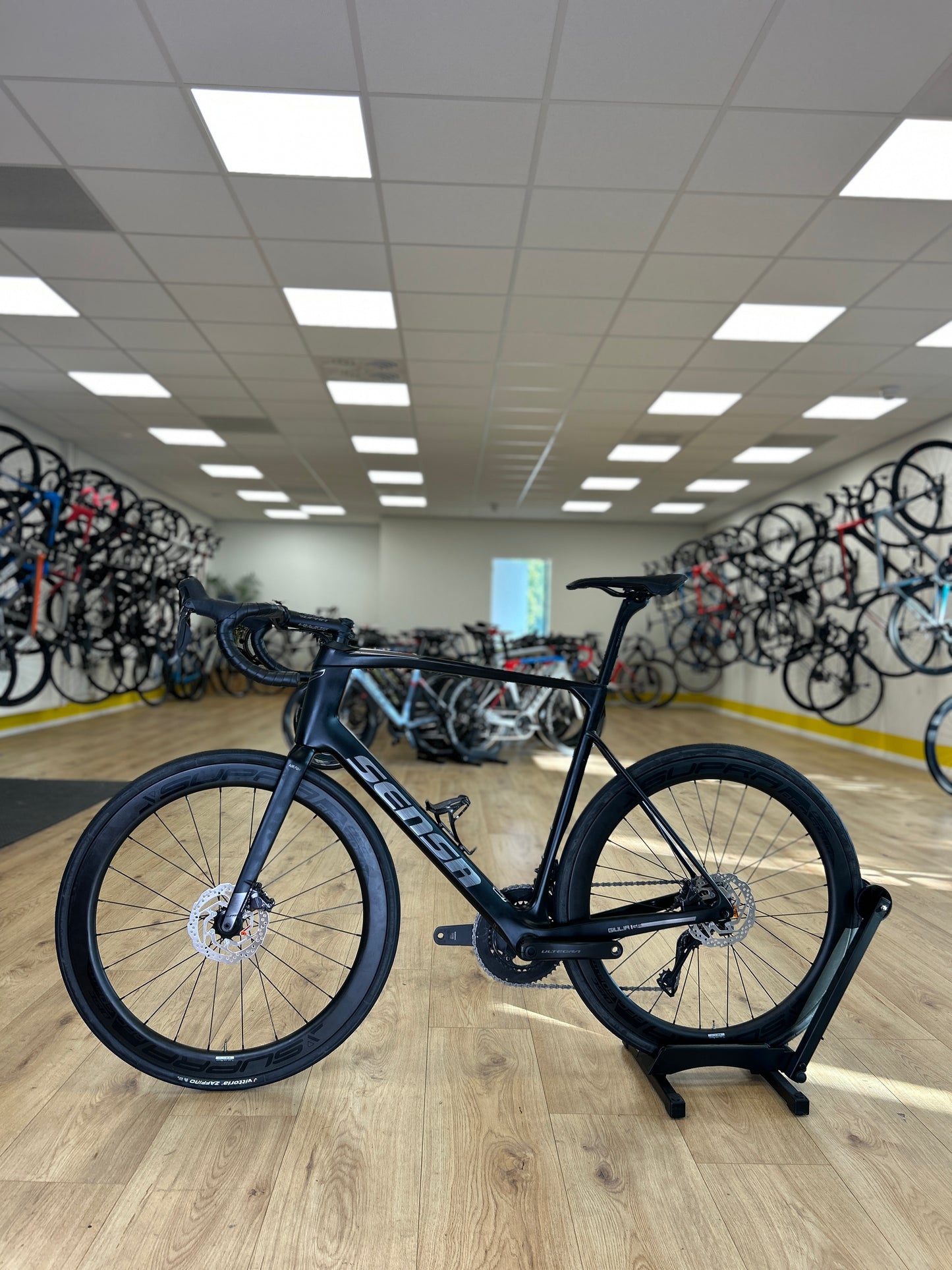 Sensa Giulia GF Di2 Carbon Racefiets