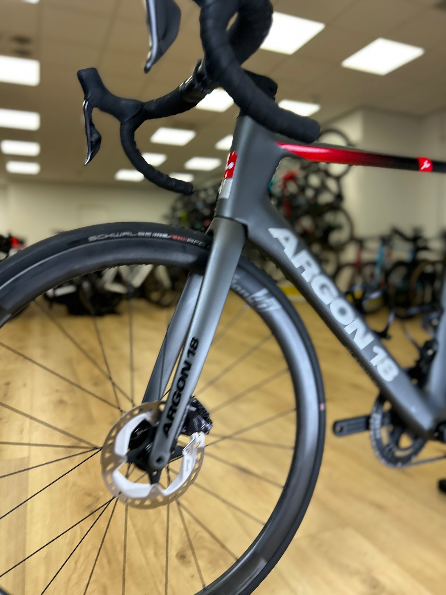 Argon 18 Nitrogen Di2 Carbon Racefiets