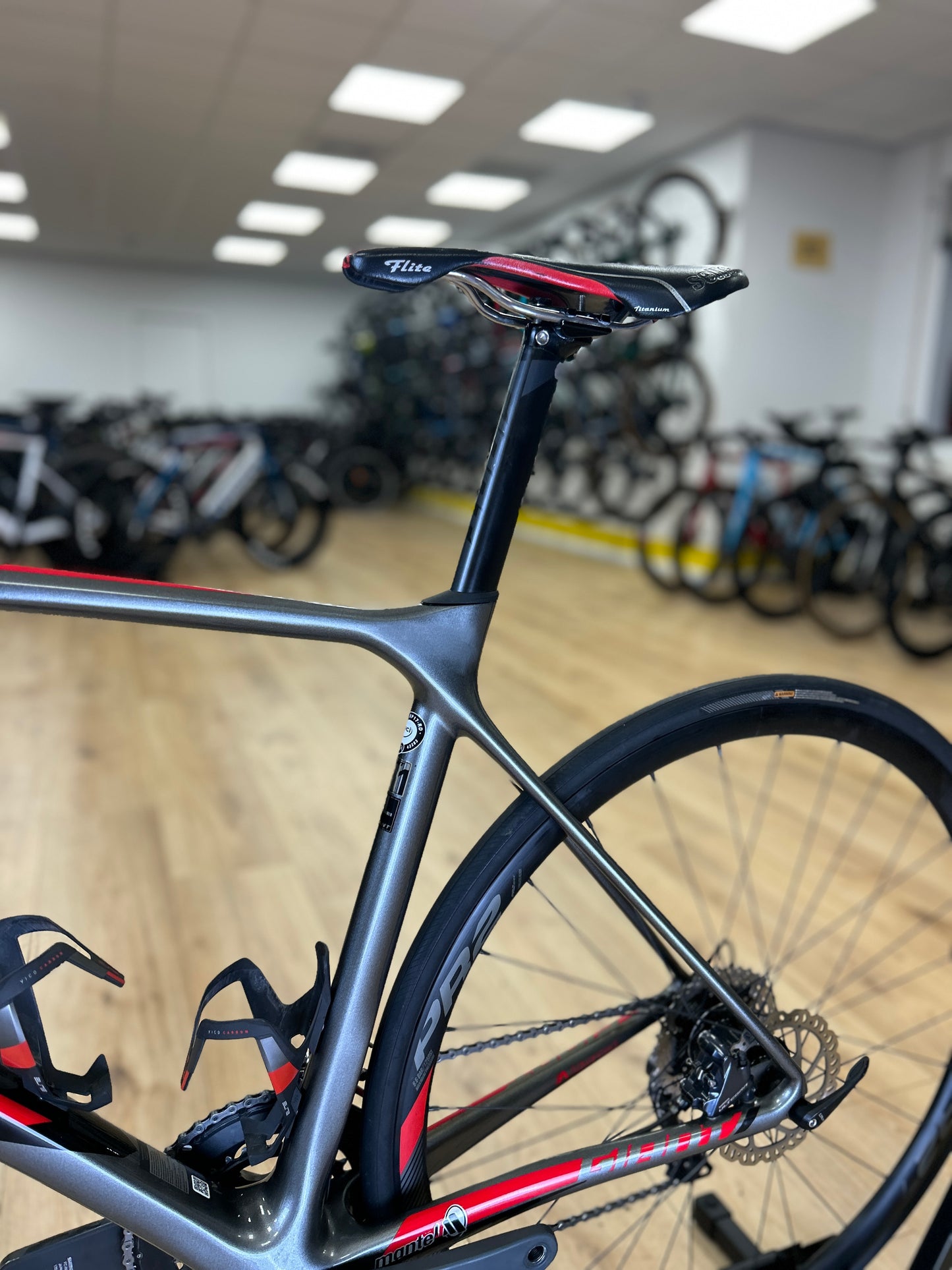 Giant TCR Advanced 1 Carbon Racefiets