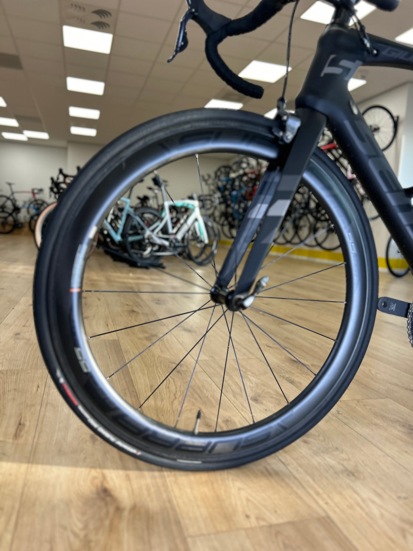 Sensa Giulia Aero Di2 Carbon Racefiets