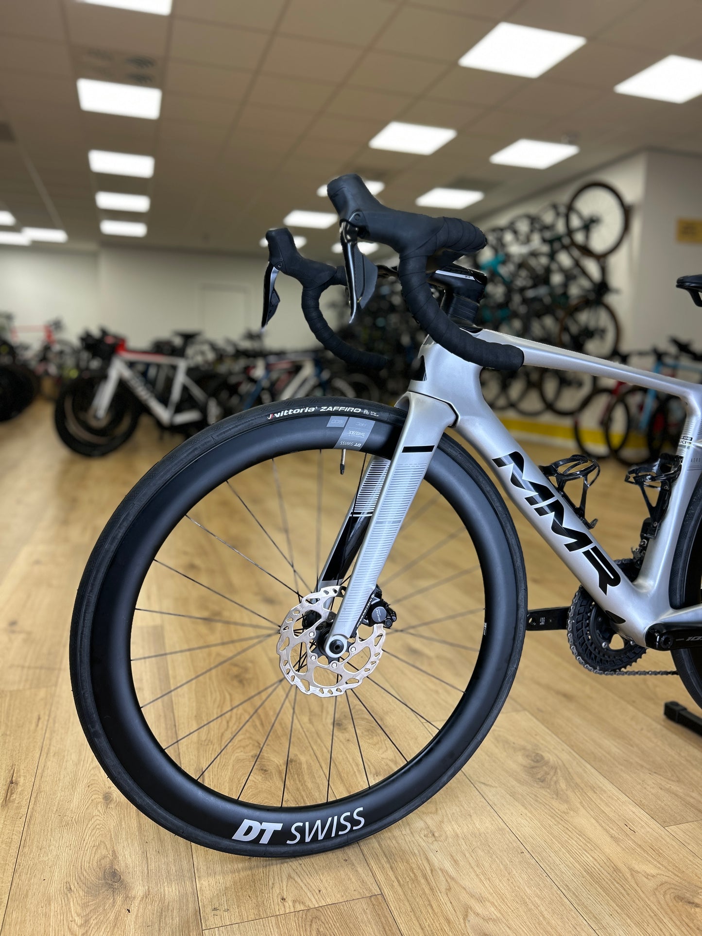 MMR Aero Adrenaline Di2 Carbon Racefiets
