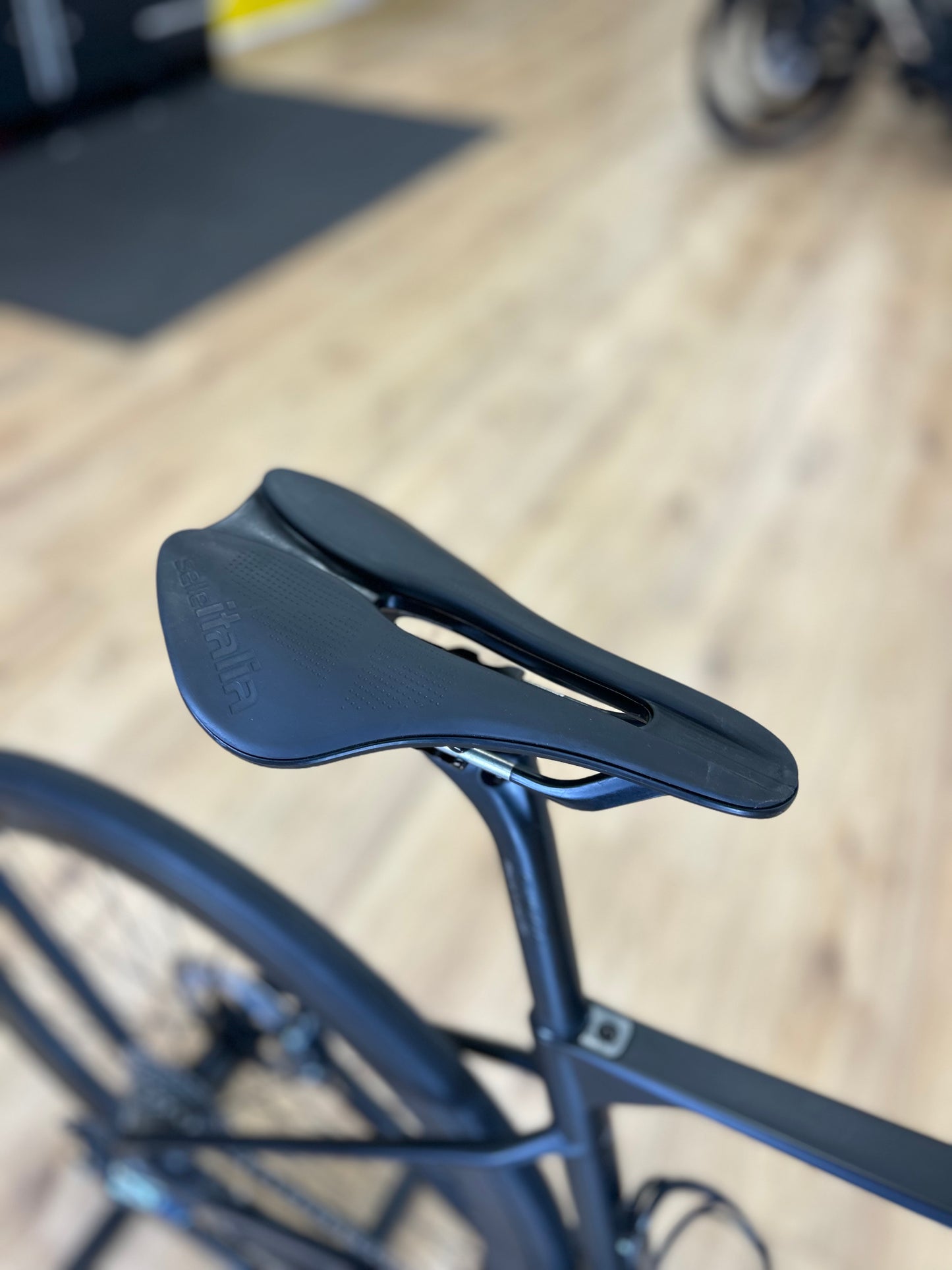 Sensa Giulia GF Ultegra Carbon Disc Racefiets