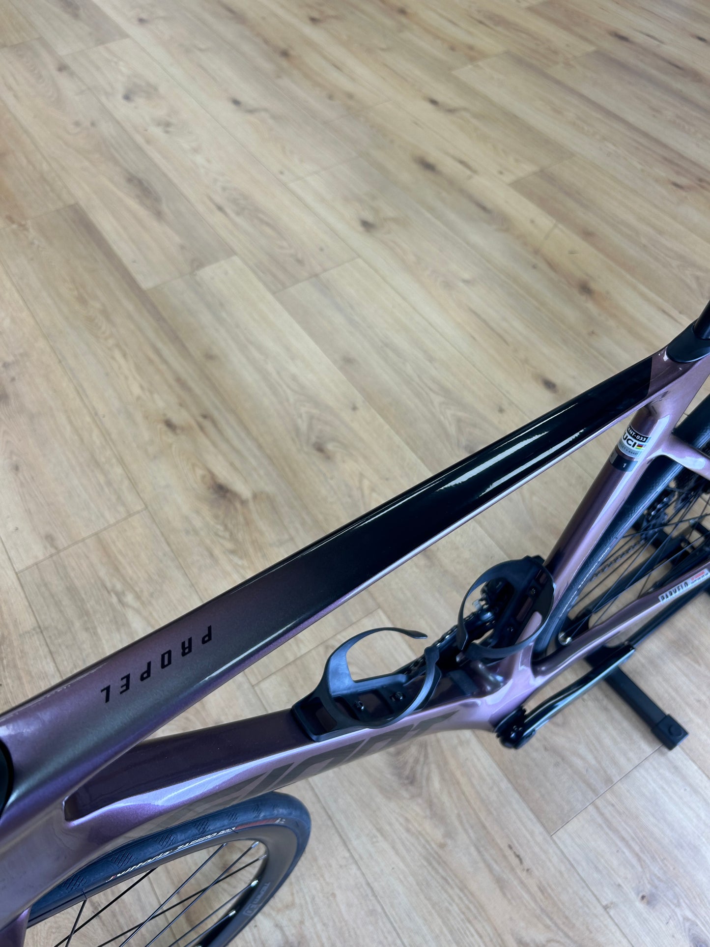 Giant Propel AXS Carbon Disc Racefiets