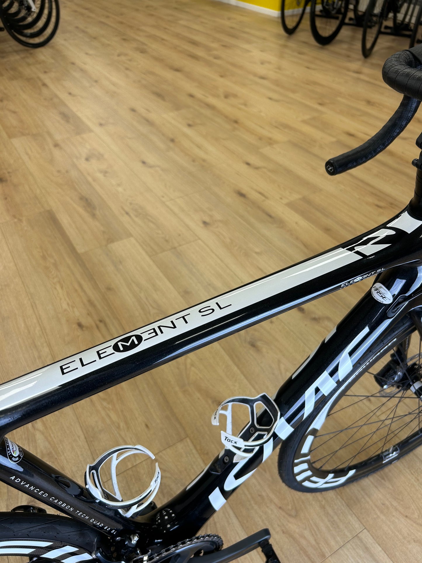 Isaac Element FFWD Ultegra Carbon Disc Racefiets