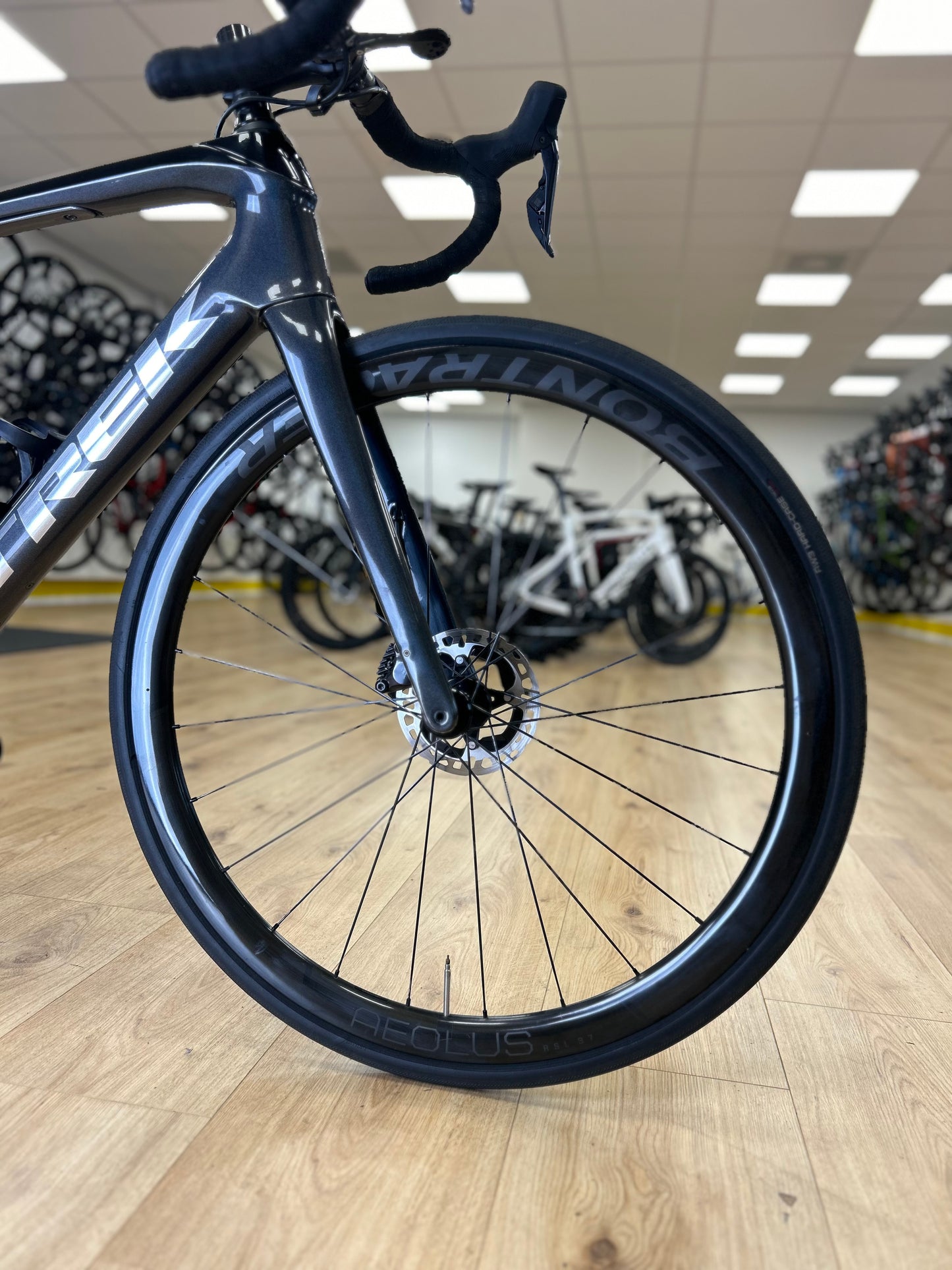 Trek Domane Slr7 Di2 Carbon Disc Racefiets