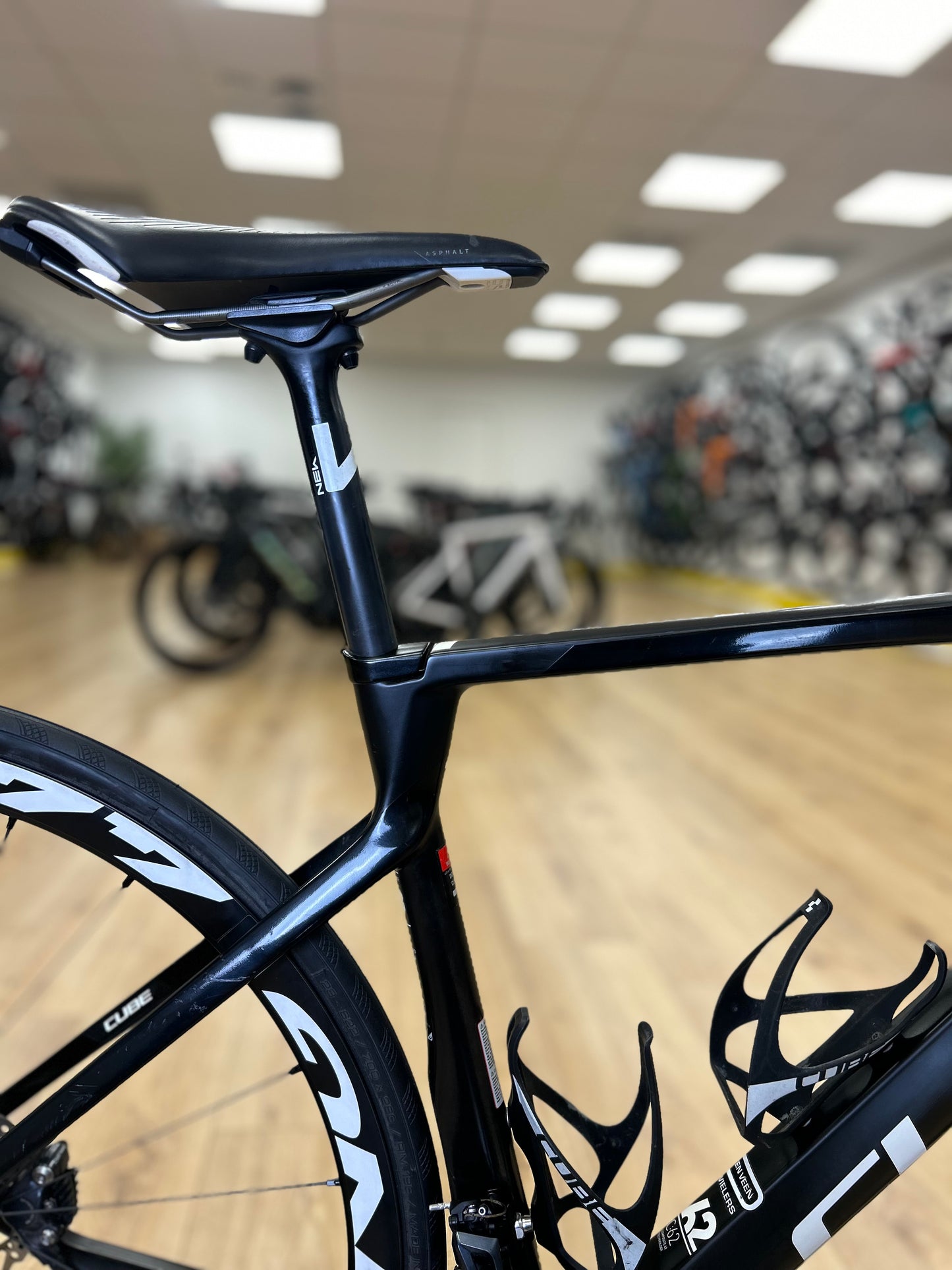 Cube Agree Ultegra Carbon Disc Racefiets