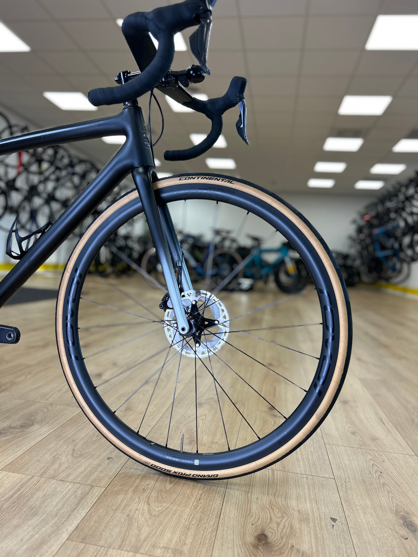 Specialized Aethos Di2 Carbon Racefiets
