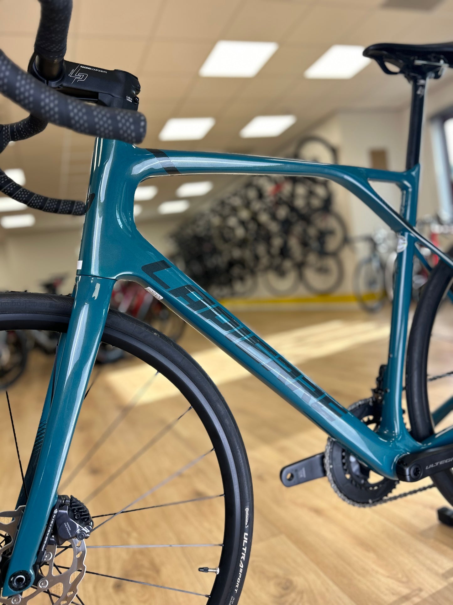 SHOWROOMMODEL Lapierre Pulsium Di2 Ultegra Racefiets