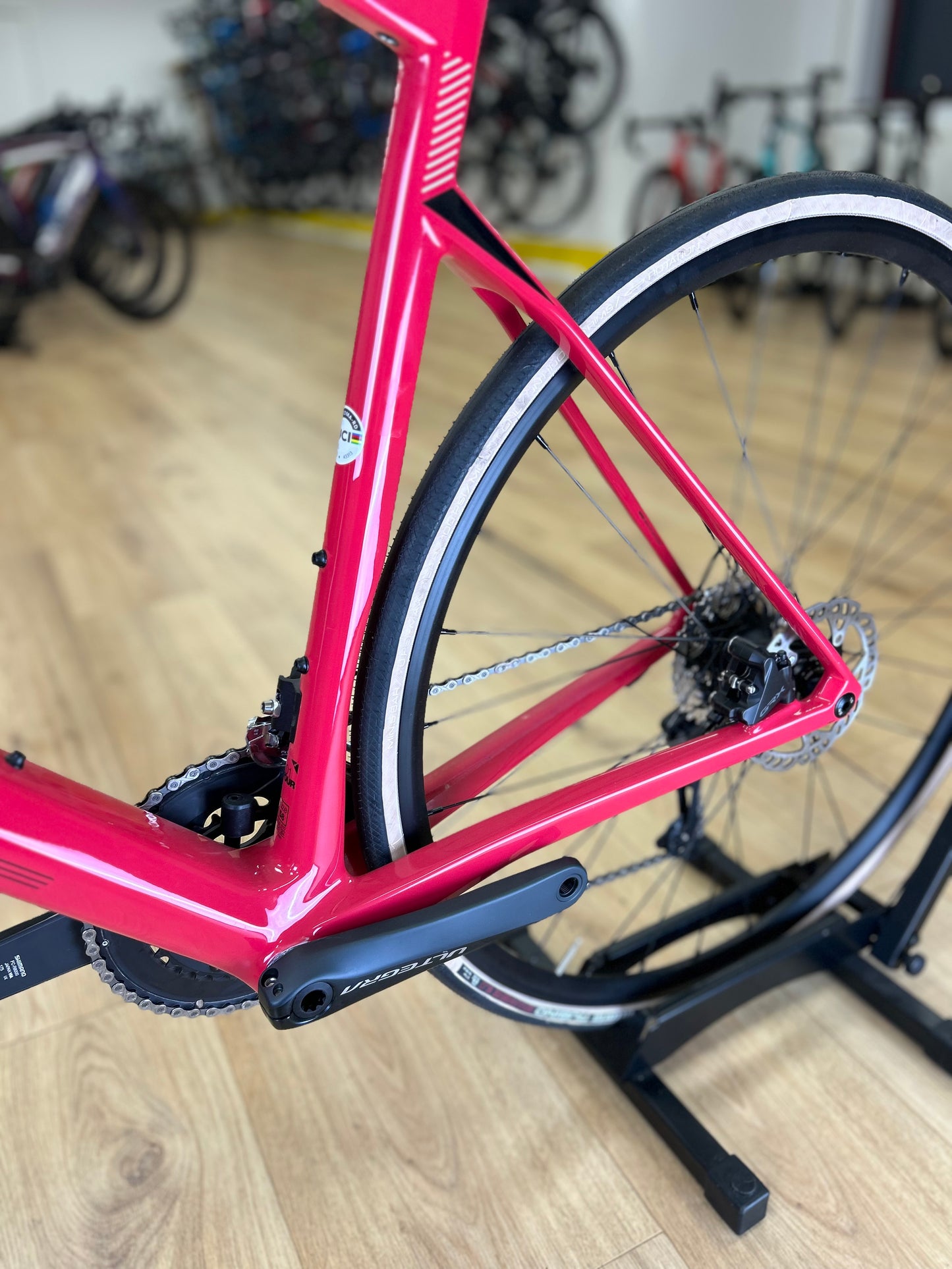 NEW - BMC Road Machine Ultegra Carbon Disc Racefiets
