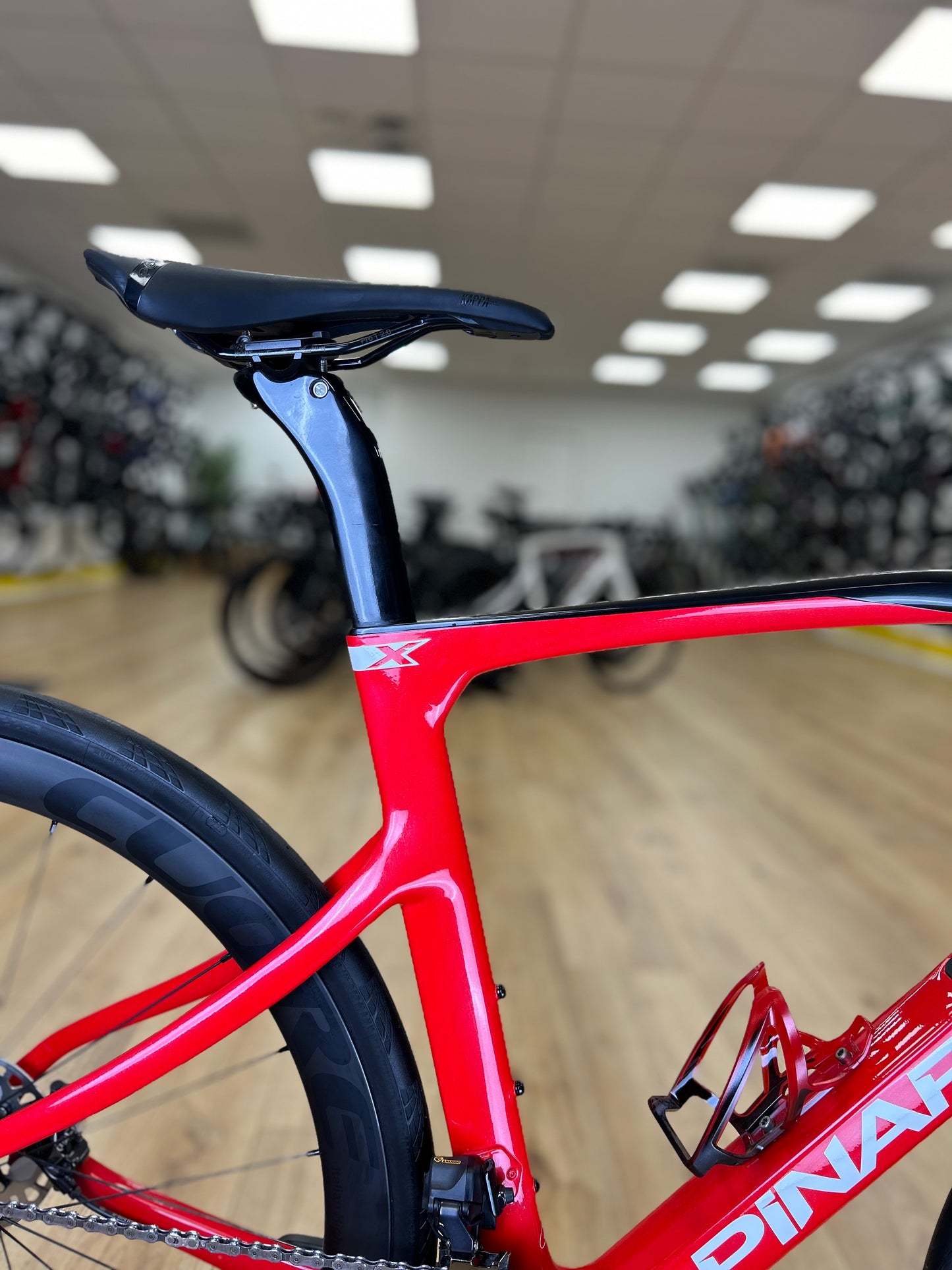 2024 Pinarello X3 Di2 Carbon Disc Racefiets