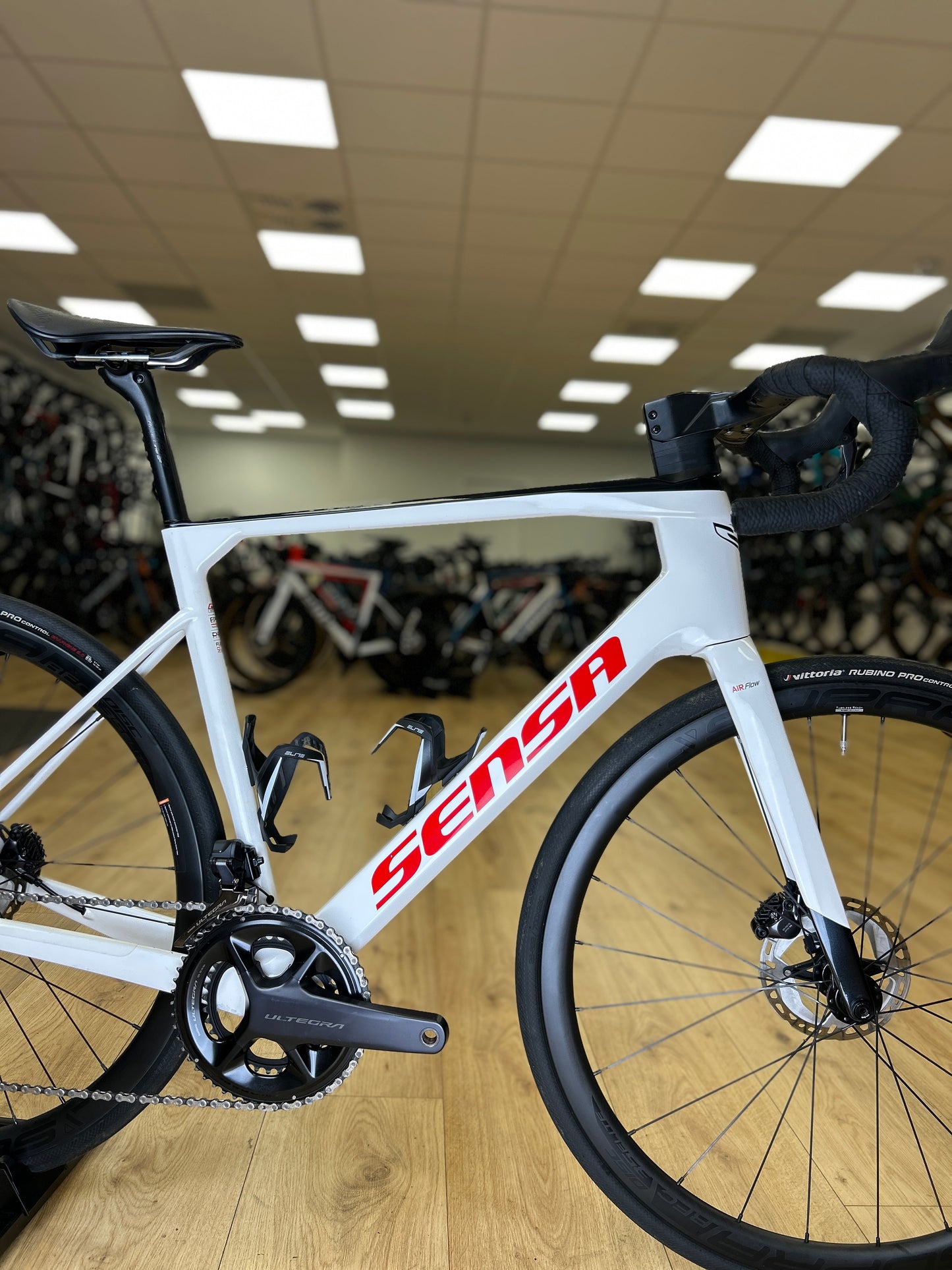 Sensa Giulia Di2 Carbon Racefiets