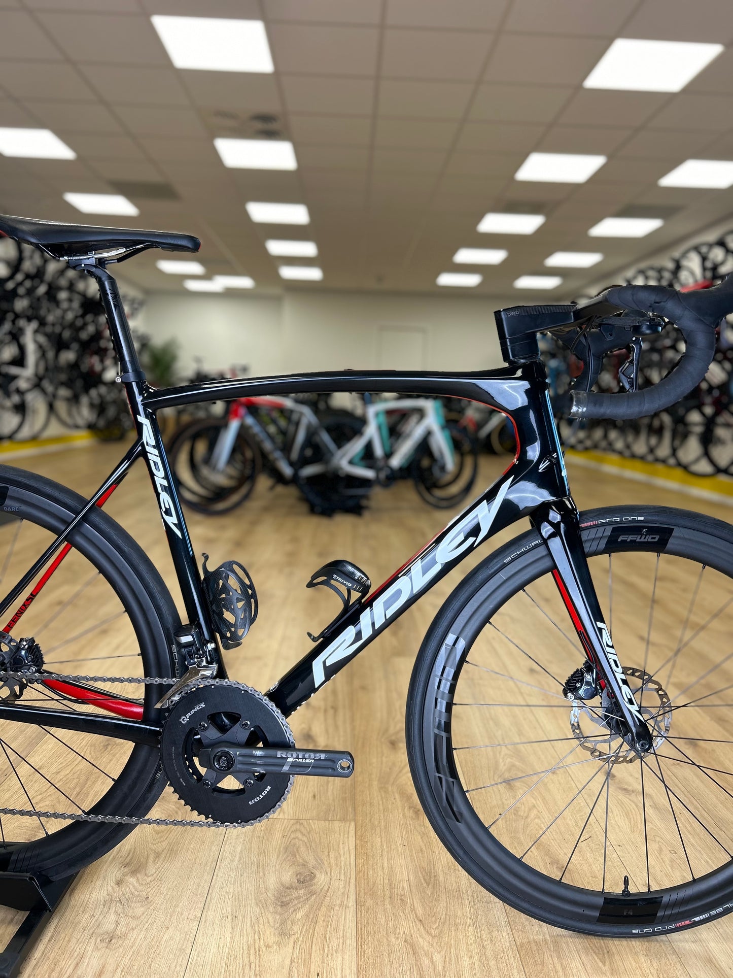 Ridley Fenix SL Di2 Carbon Disc Racefiets