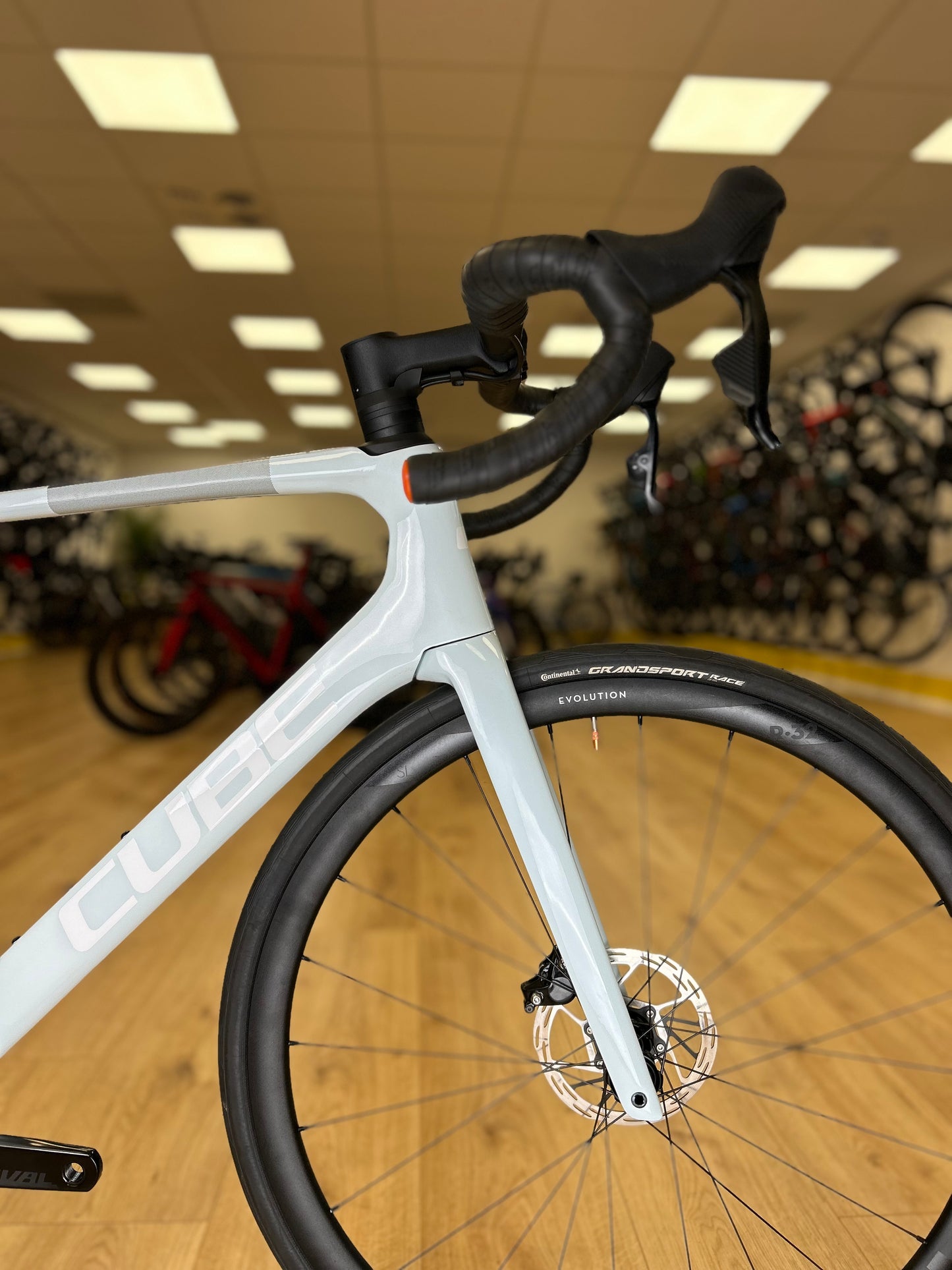 Showroom Model 0km Cube Agree C62 Pro AXS Racefiets