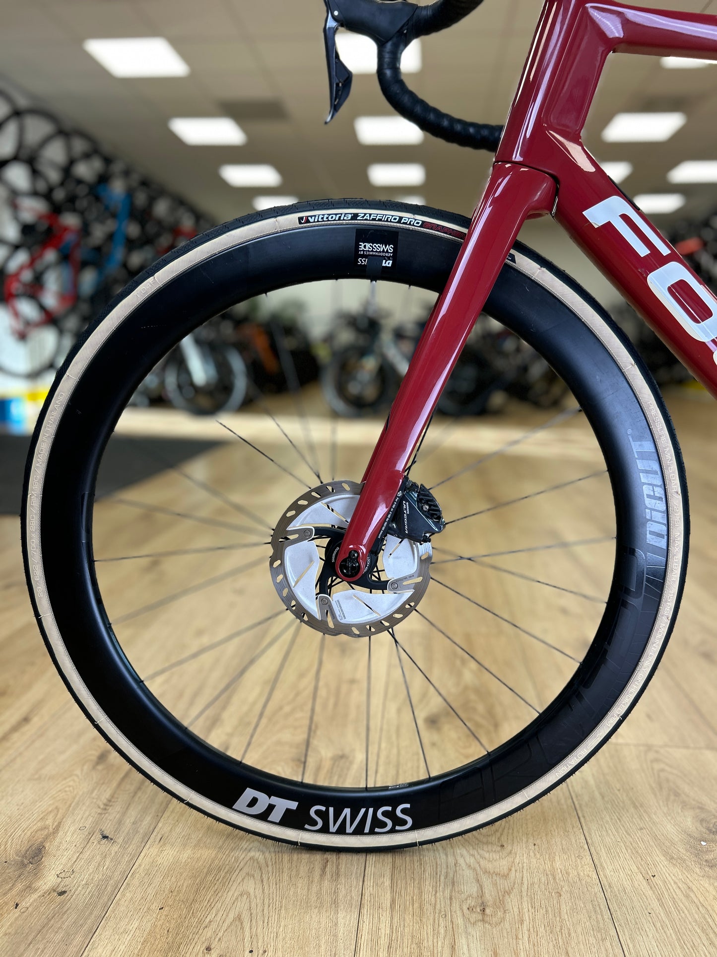Focus Izalco Max 9.8 Di2 Carbon Racefiets