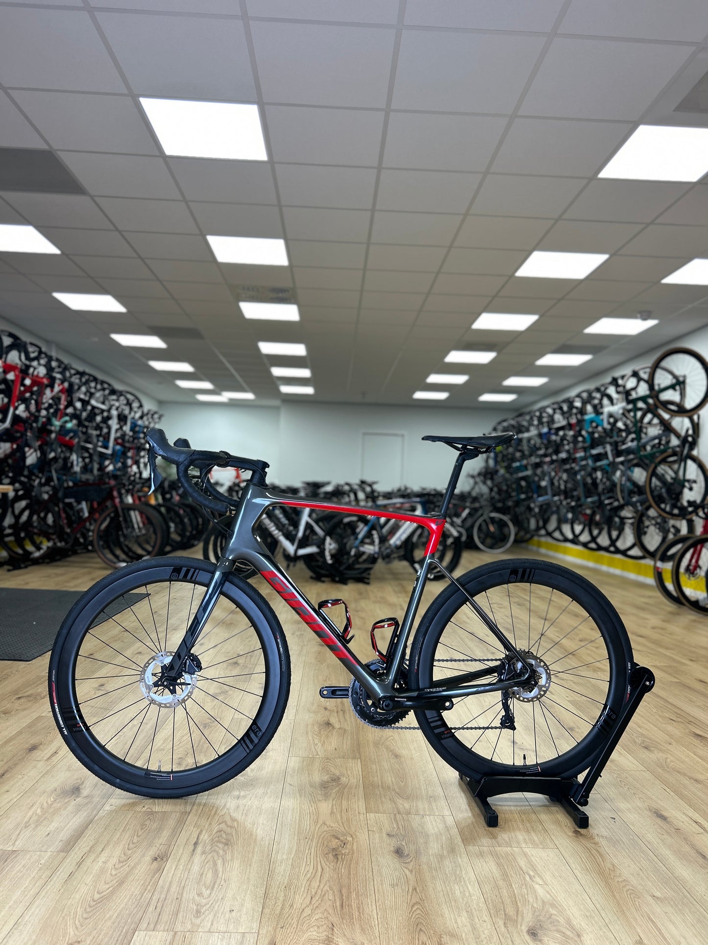 Giant Defy Advanced Pro Carbon Racefiets