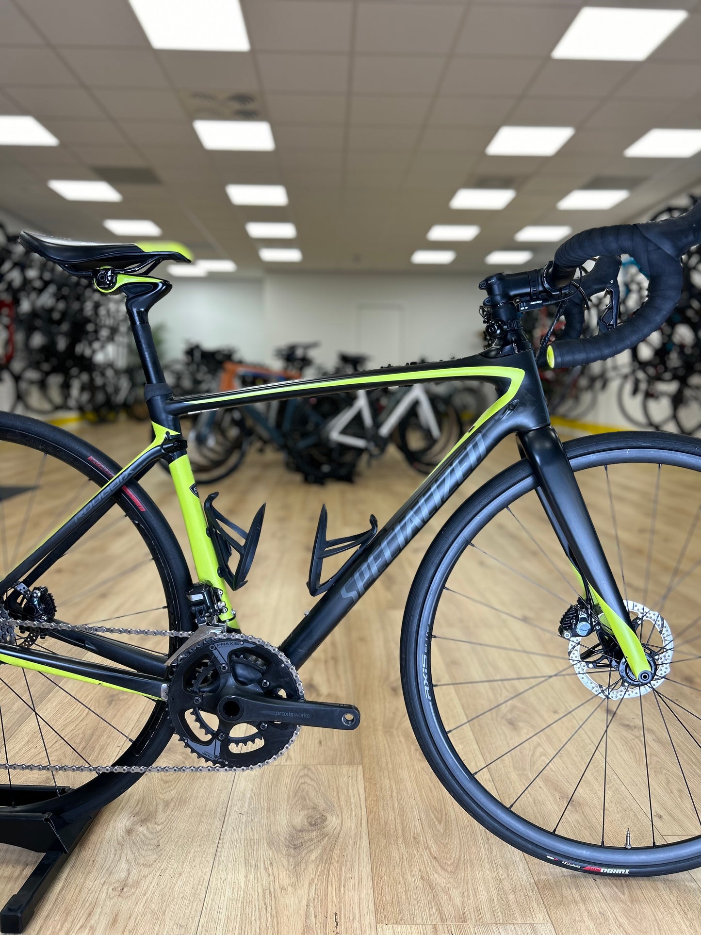 Specialized Roubaix Di2 Carbon Racefiets