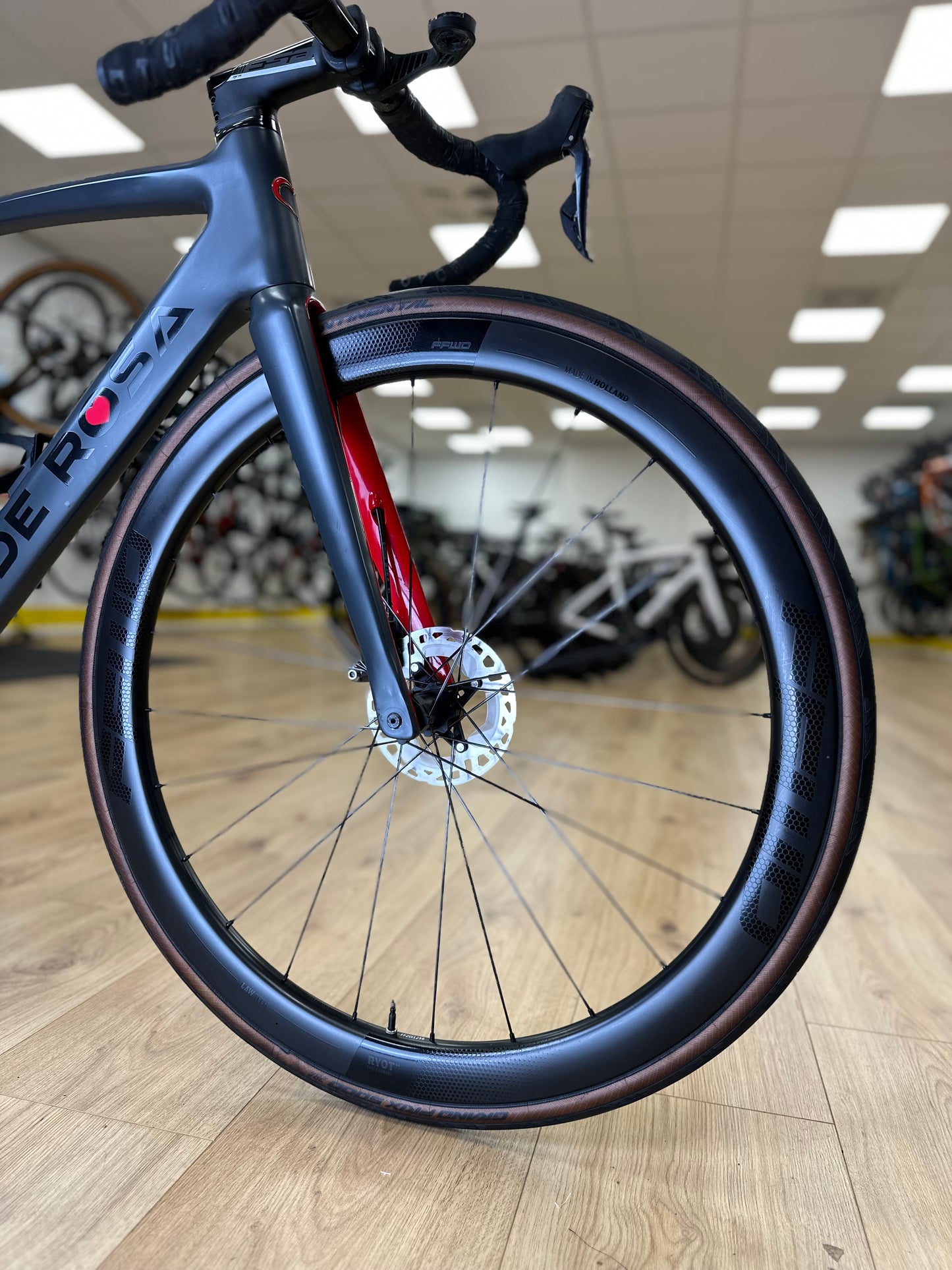 De Rosa Idol Di2 Carbon Disc Racefiets