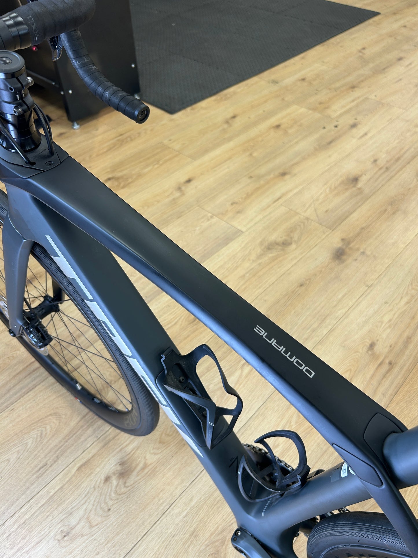 Trek Domane SL7 Di2 Carbon Racefiets